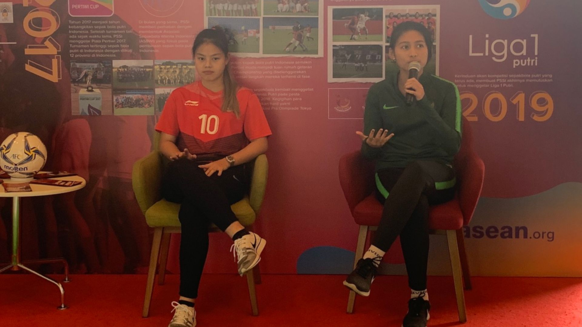 Danielle Daphne & Zahra Muzdalifah - Timnas Wanita Indonesia