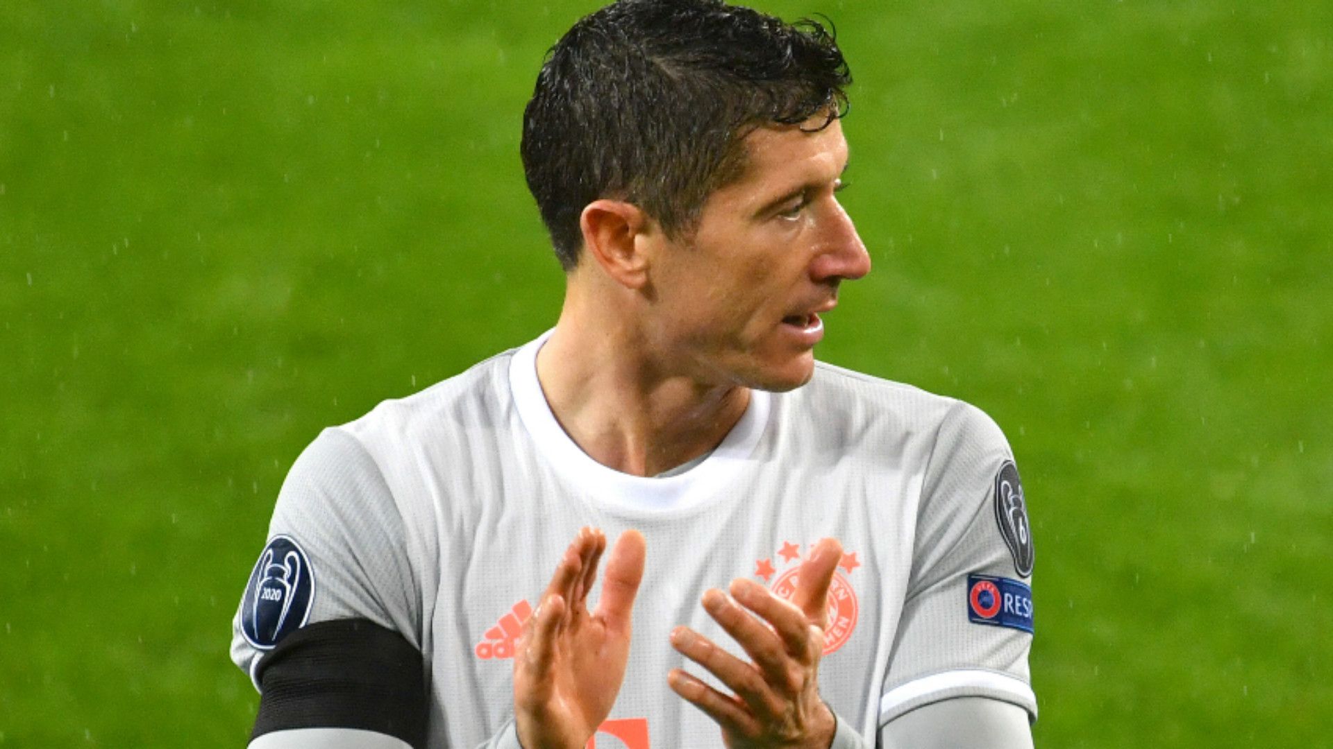 ROBERT LEWANDOWSKI