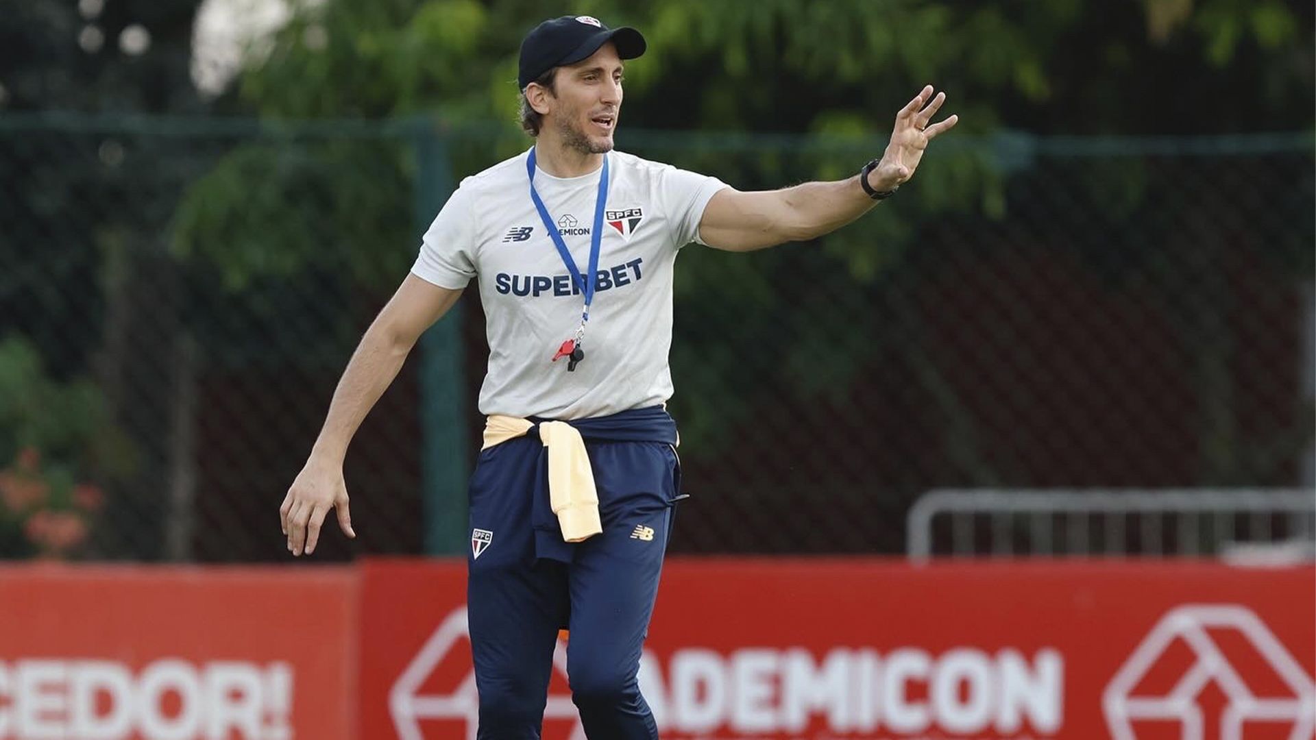 Luis Zubeldía Treino São Paulo