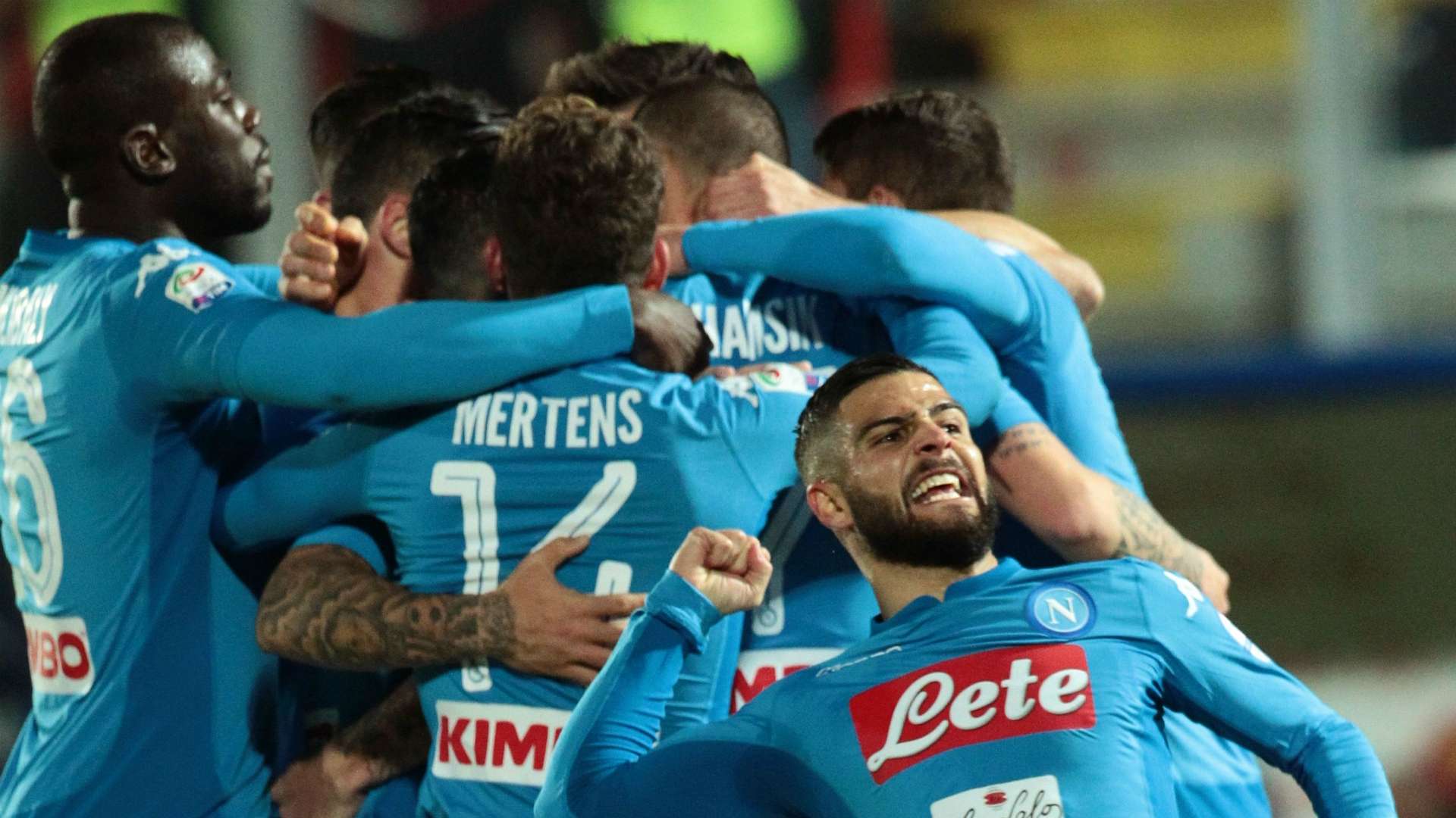Napoli celebrating Crotone Napoli Serie A