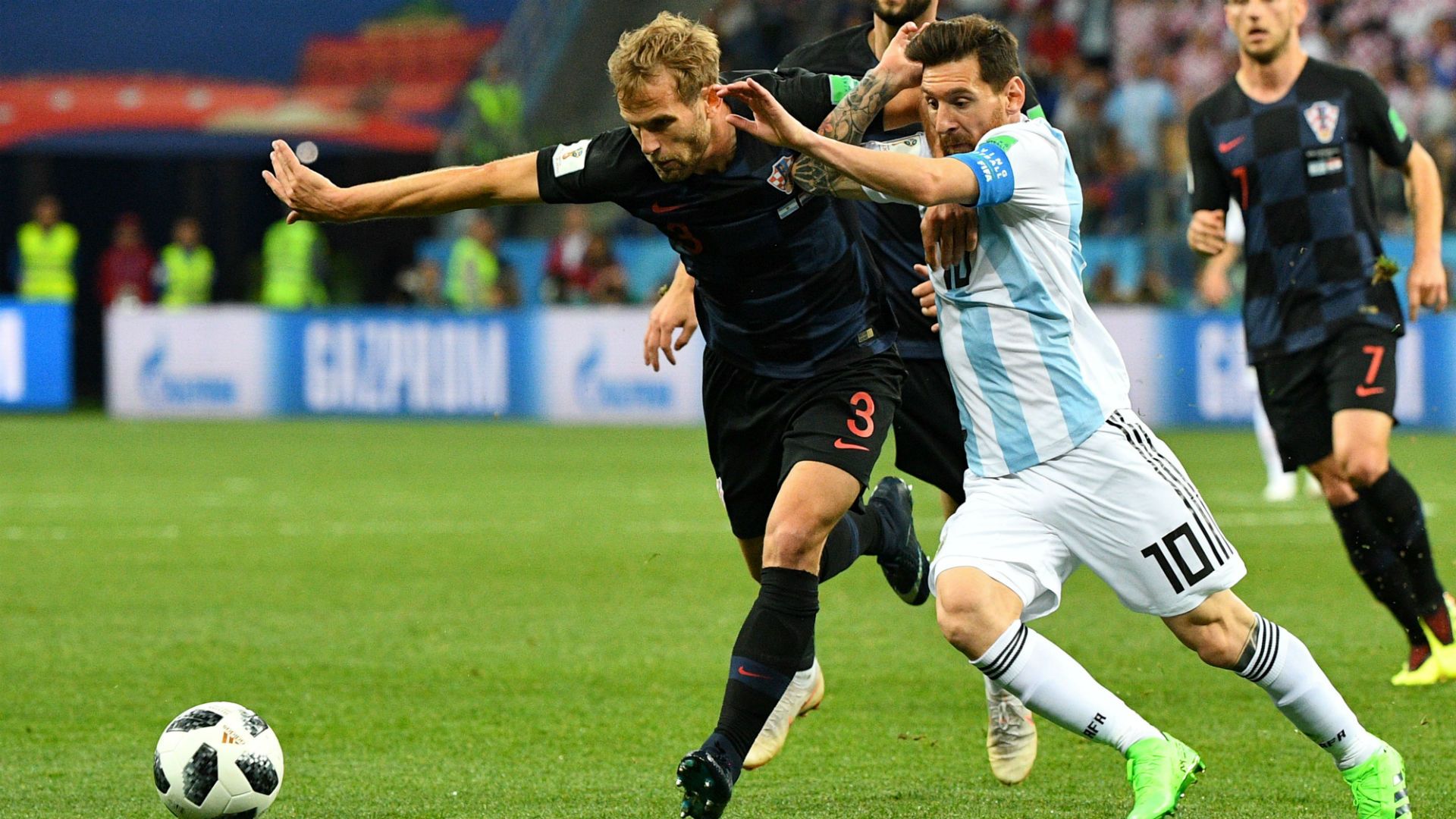 croatia argentina - ivan strinic lionel messi - world cup - 21062018
