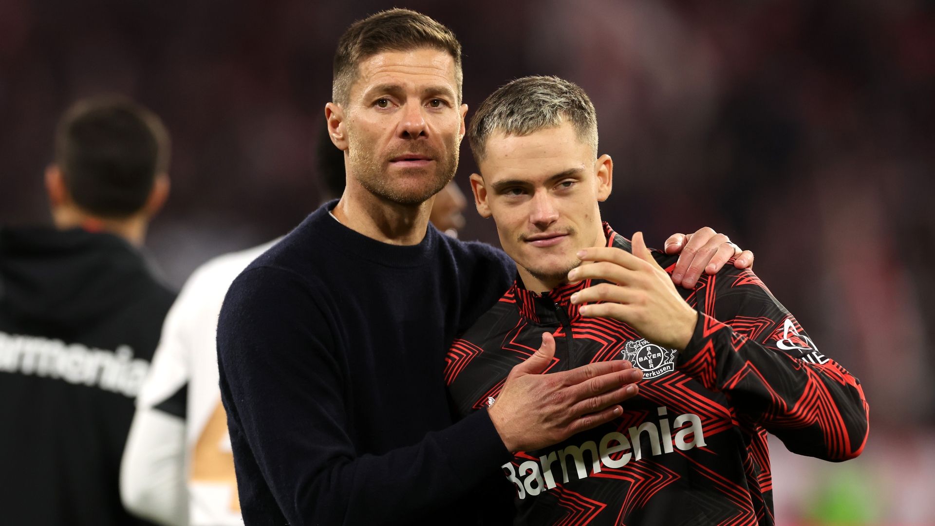 Xabi Alonso Wirtz Bayer Leverkusen