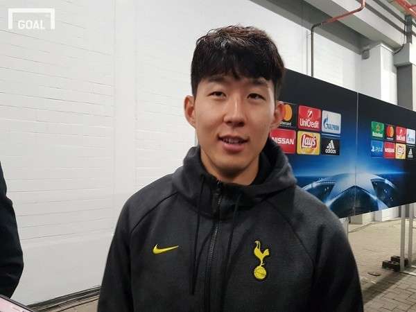 손흥민 도르트문트 믹스트존