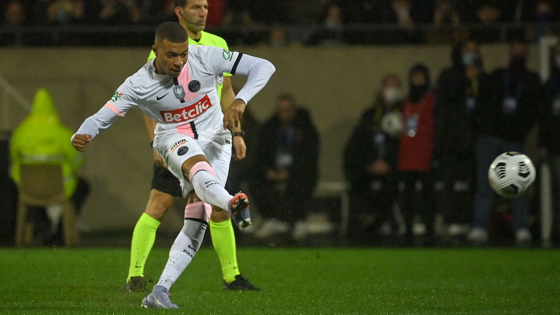 Kylian Mbappe Vannes PSG Coupe de France 03012021