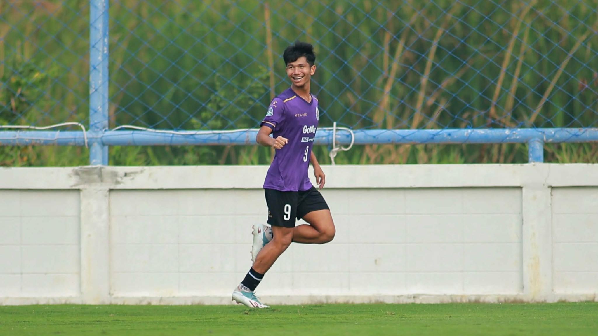 จอมพล หอมบุญมา