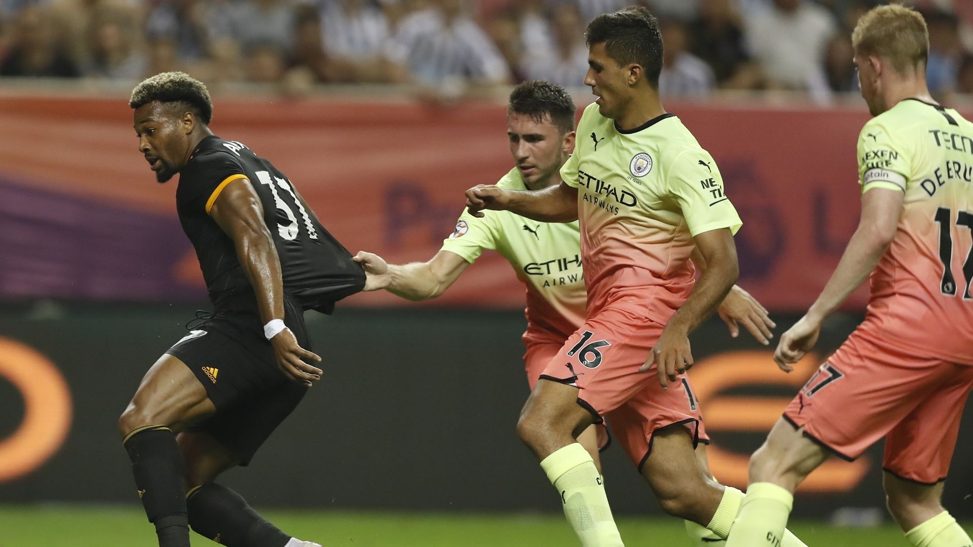 Wolves vs Man City in China