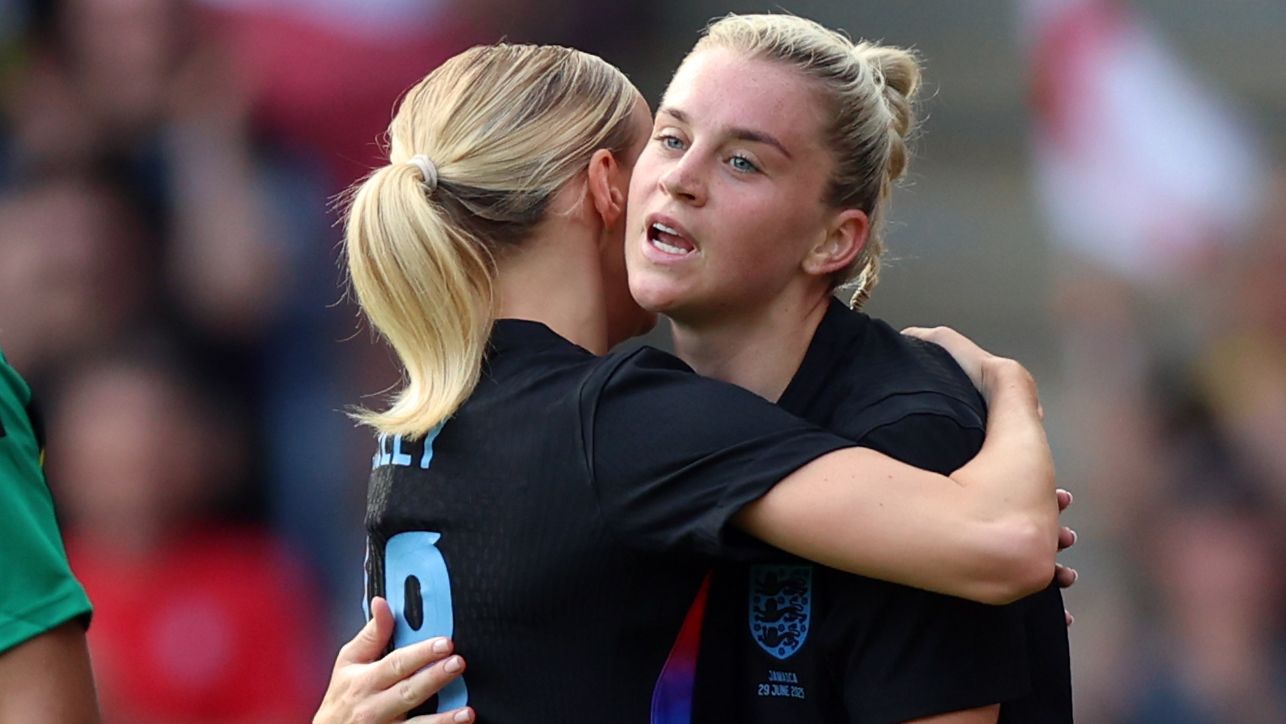 Alessia Russo England 2025