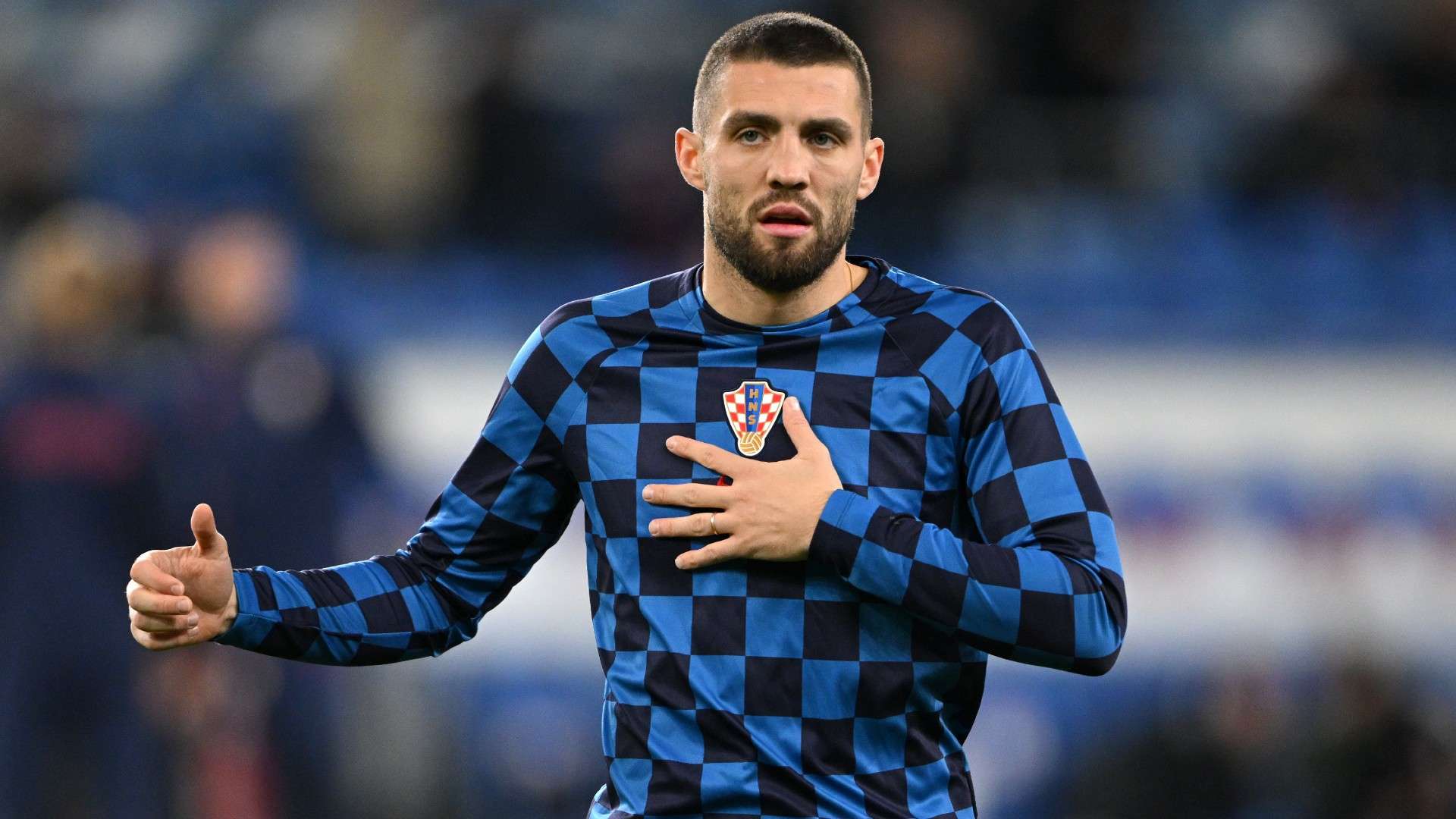 Mateo Kovacic of Croatia warms up