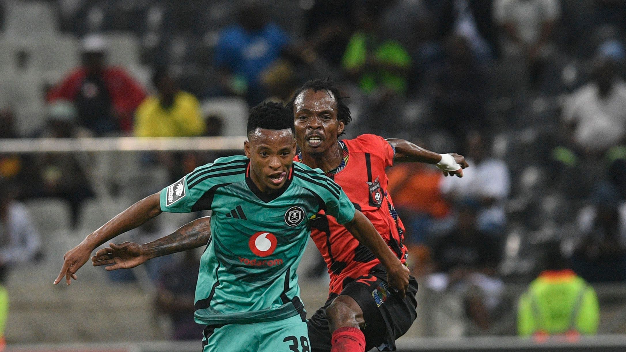 Relebohile Mofokeng, Orlando Pirates