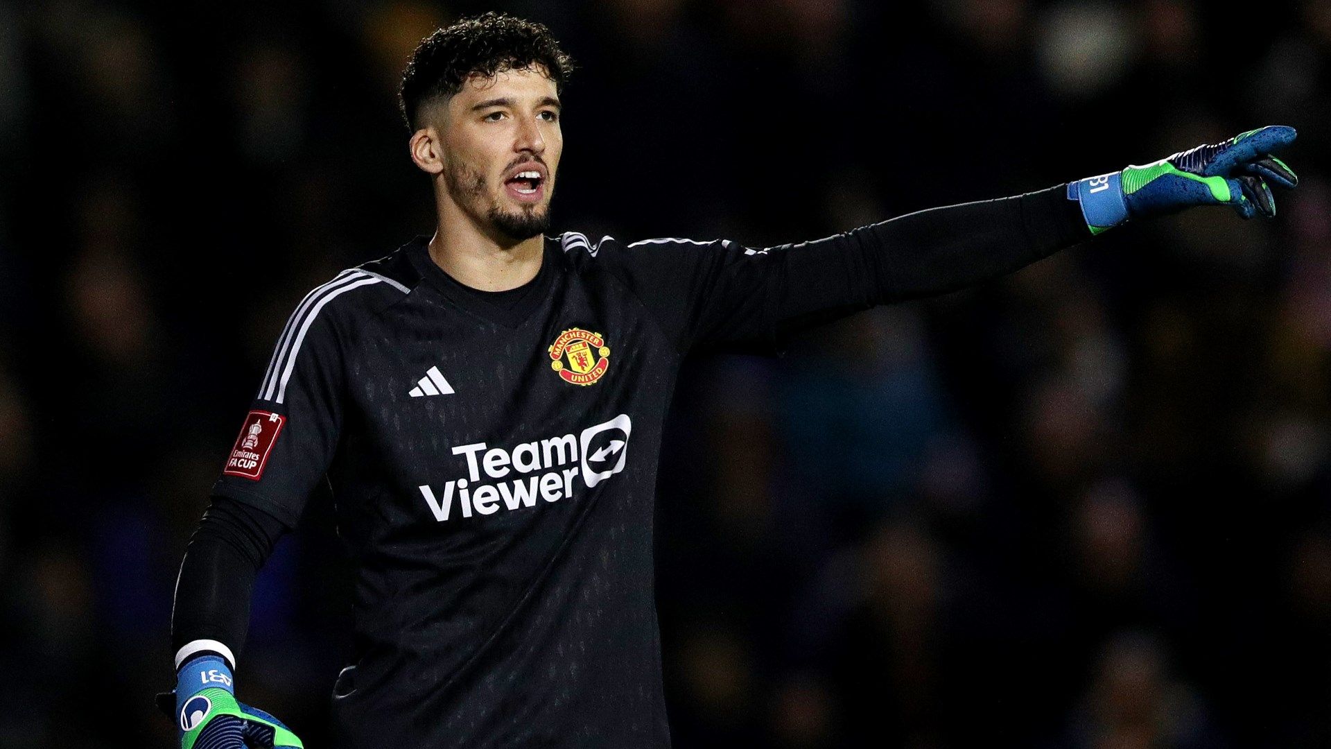 SON DAKİKA: Altay Bayındır'a Manchester United'dan büyük şok! | Goal.com Türkçe SON DAKİKA: Altay Bayındır'a Manchester United'dan büyük şok! | Goal.com Türkçe