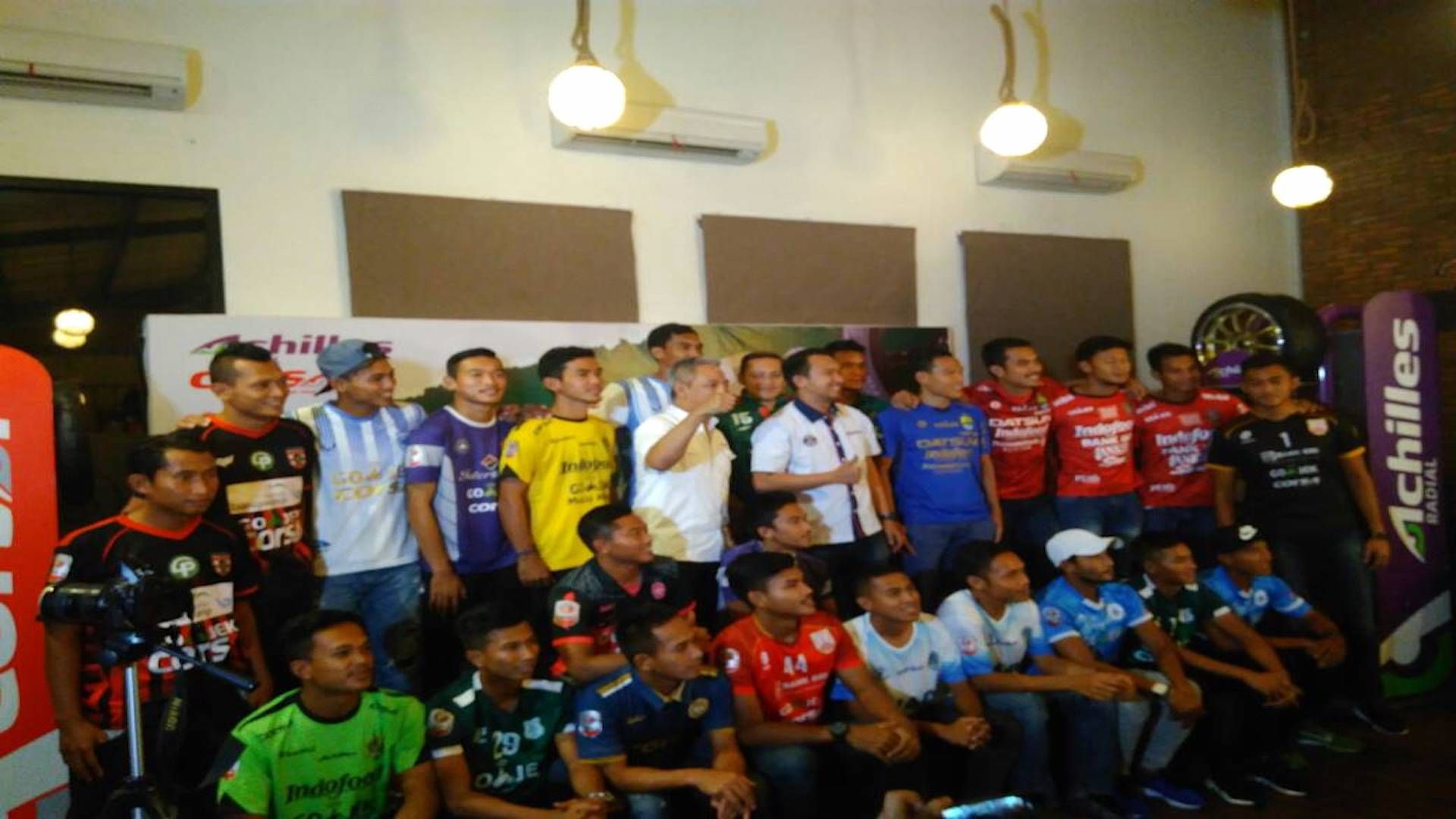 Liga 1 - Liga 2 - Corsa - Achilles