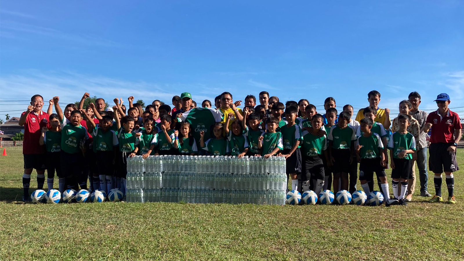 ช้าง - แม่โมกข์ เอฟซี