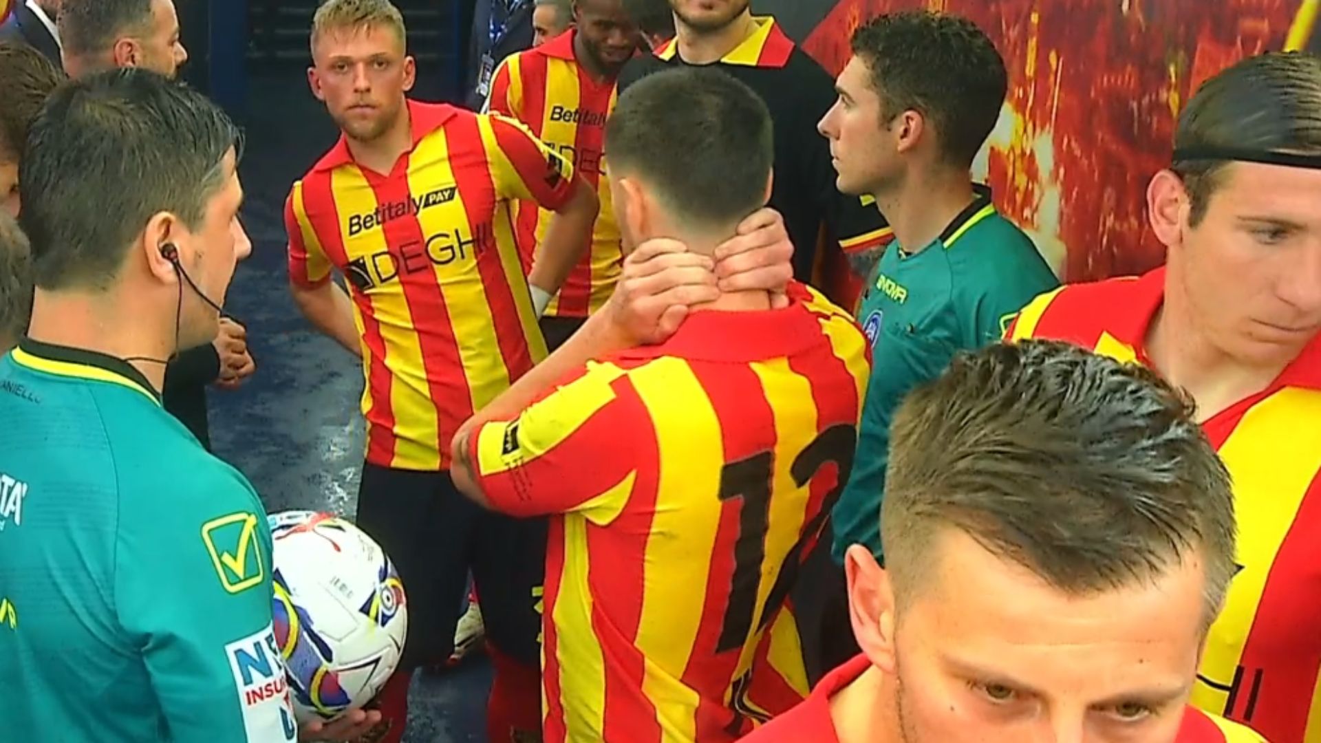 Lecce senza nomi maglia vs. Roma 29032025