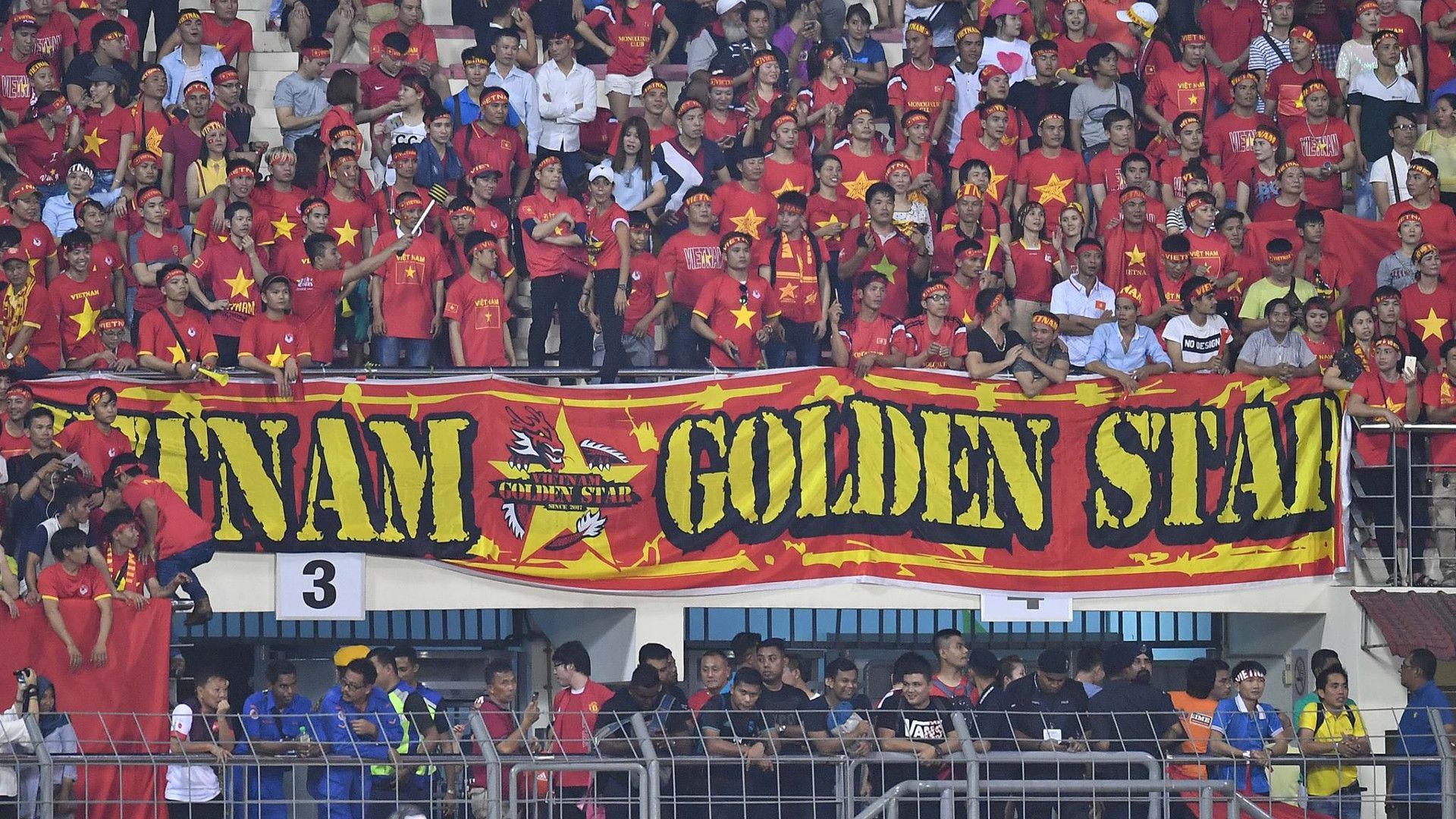 Vietnam Fans