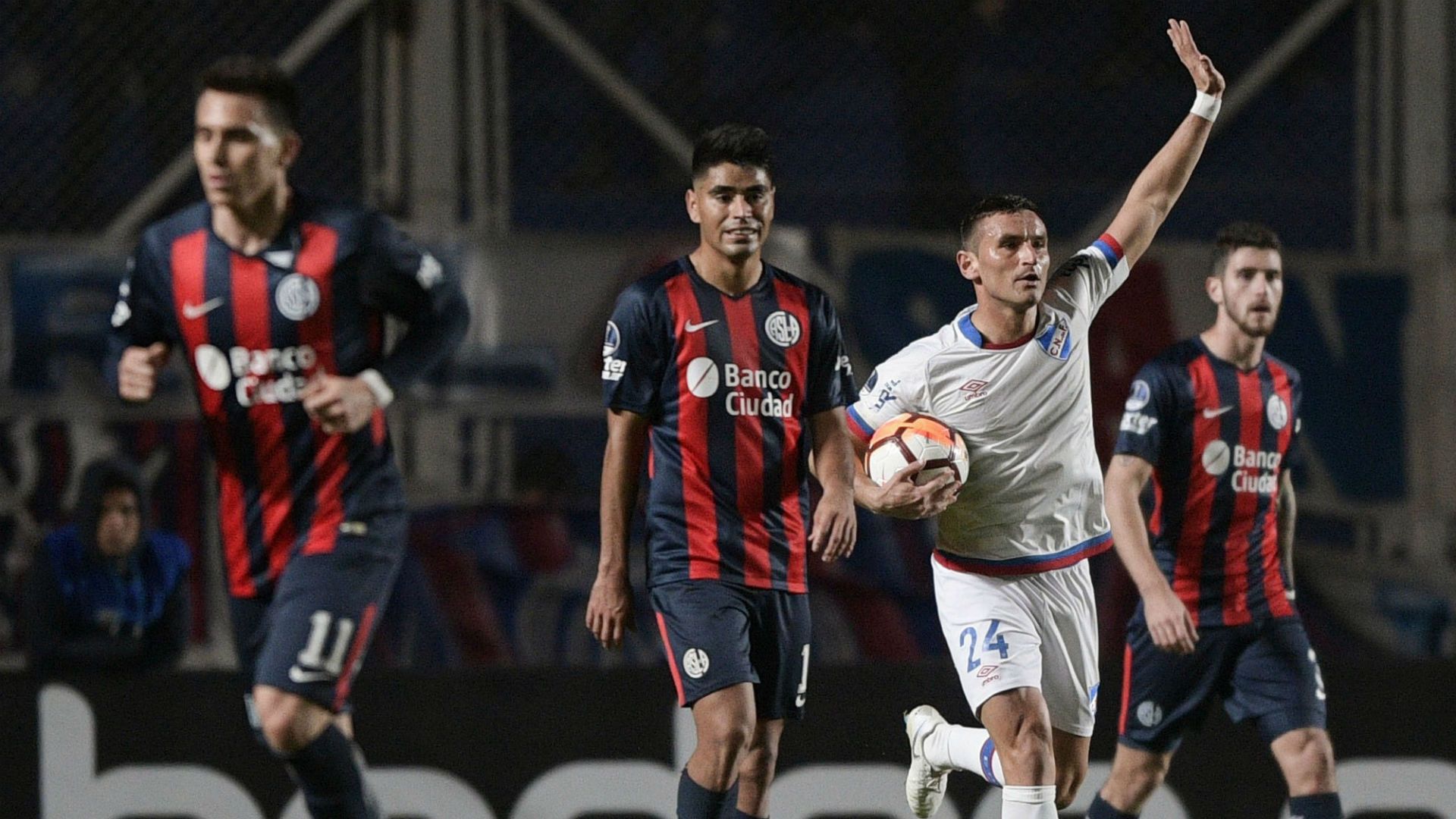 Gonzalo Bergessio San Lorenzo Nacional Copa Sudamericana 22082018