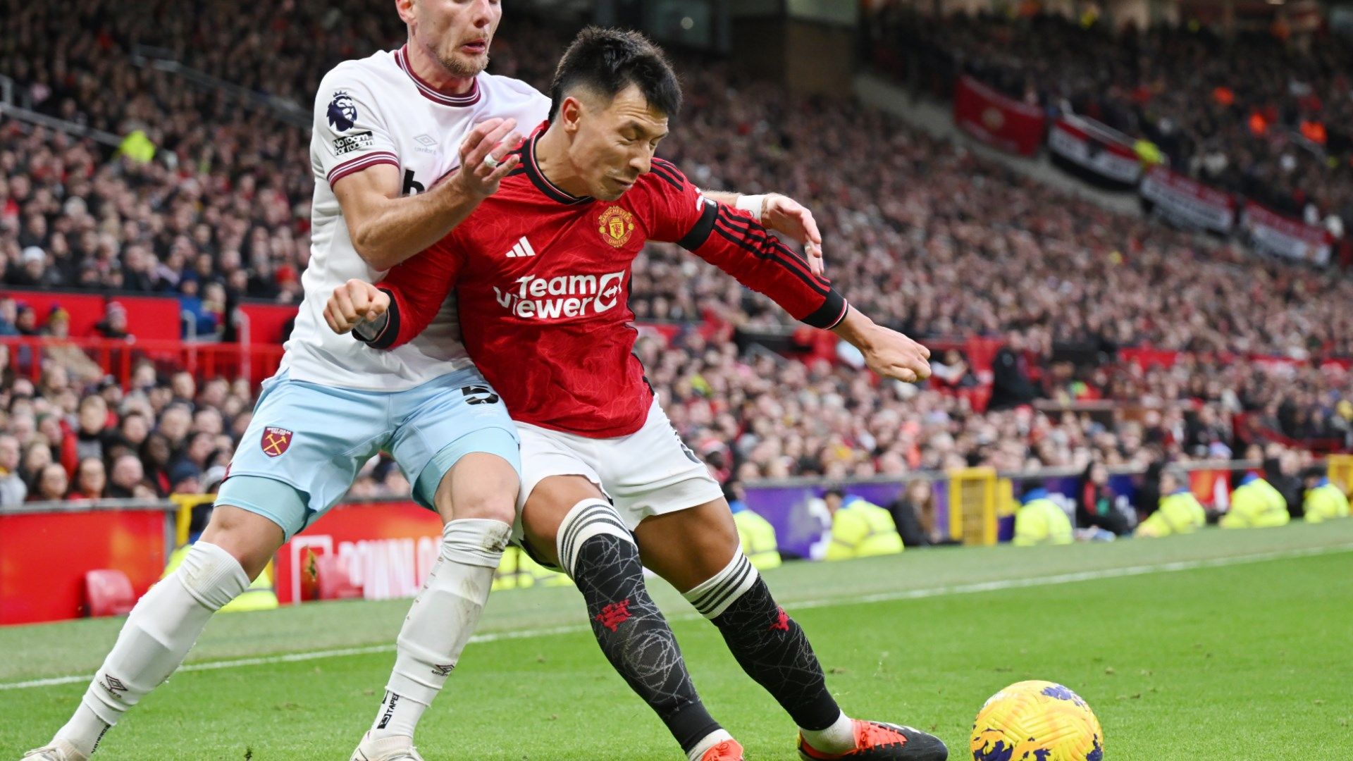 Lisandro Martinez Manchester United 2023-24