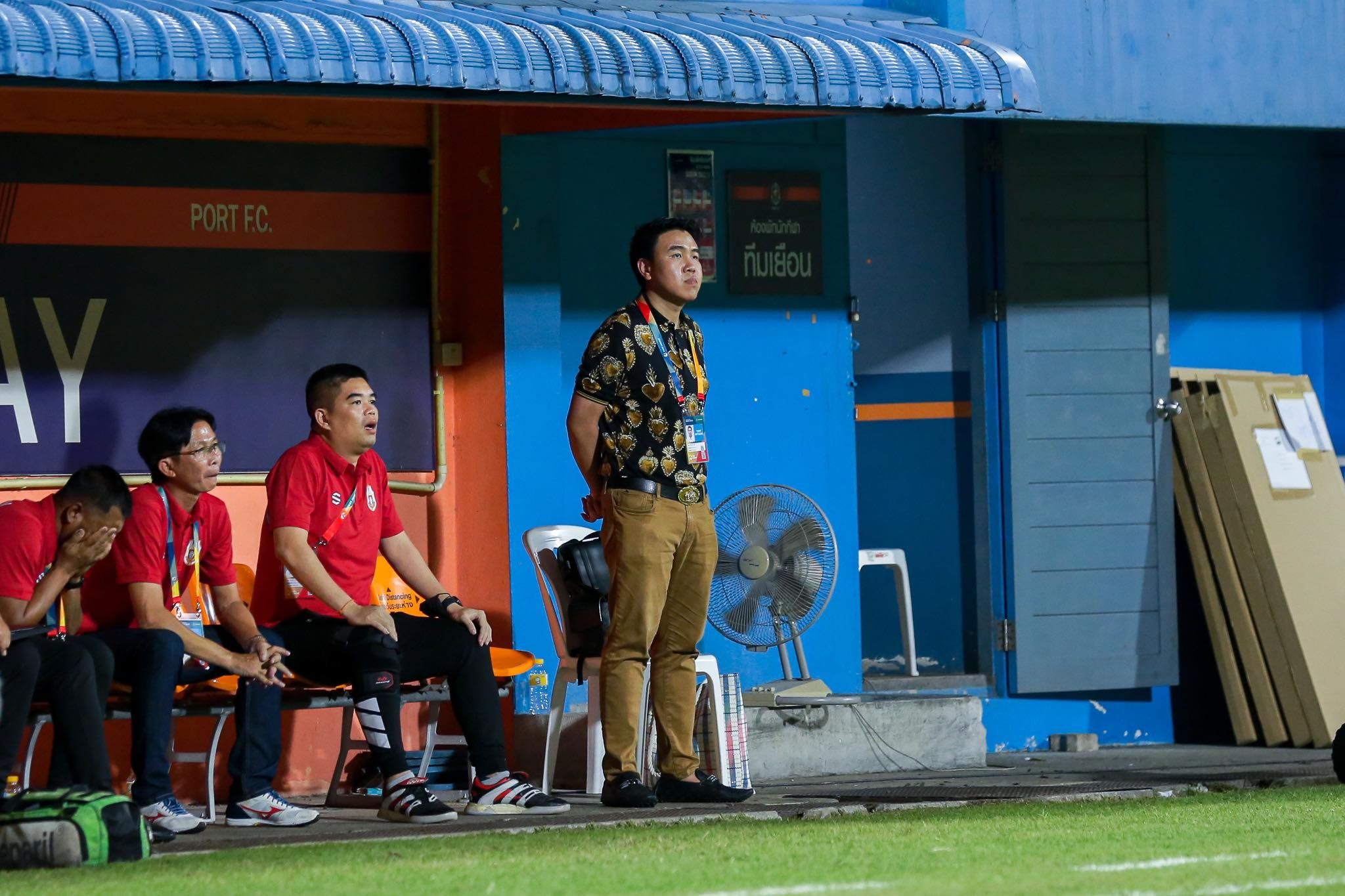 พงษ์ศิริ ฐาราชวงศ์ศึก