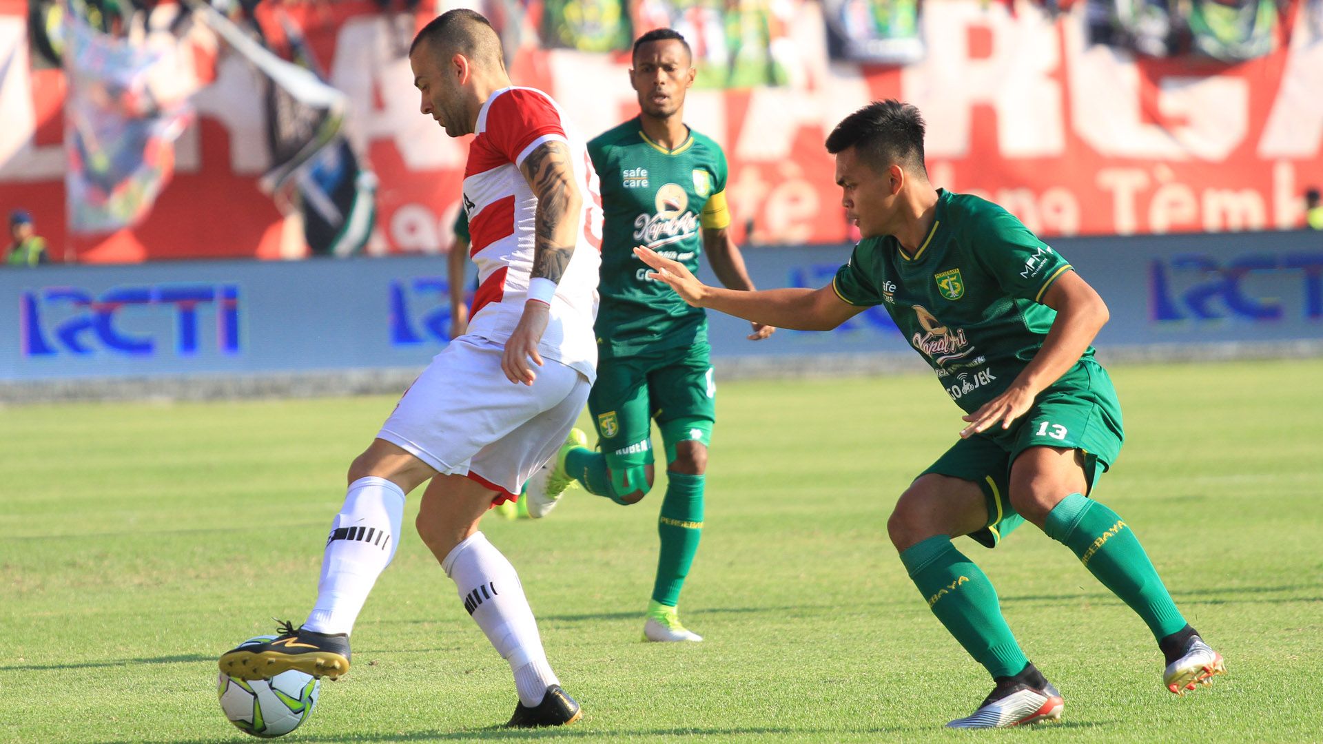 Aleksandar Rakic - Madura United & Rachmat Irianto - Persebaya