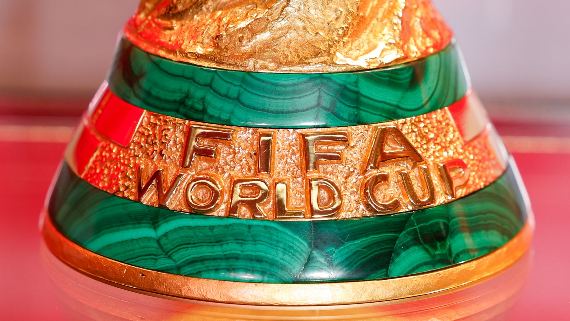 World Cup trophy details