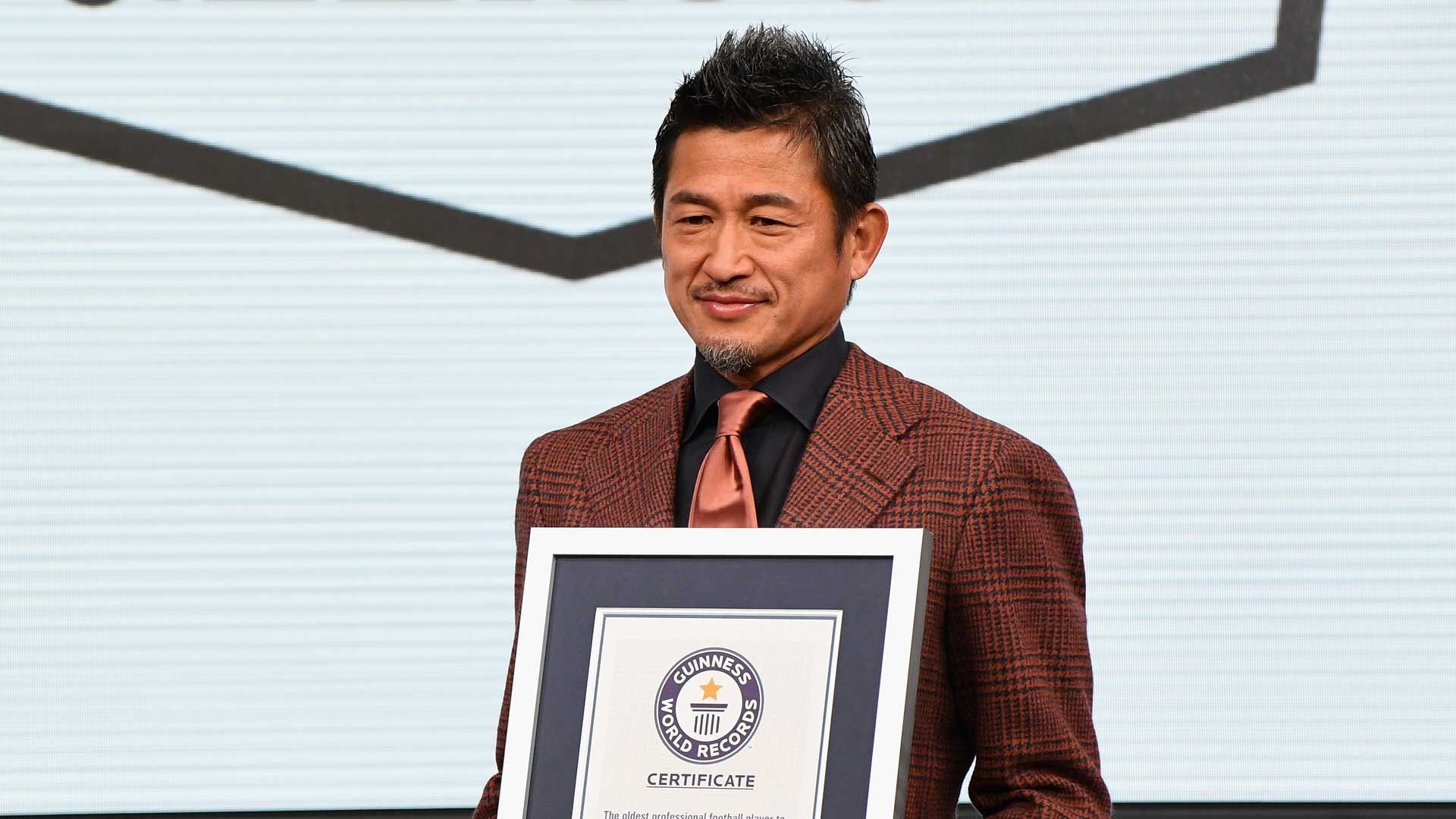 2018-02-15-yokohama-miura kazuyoshi