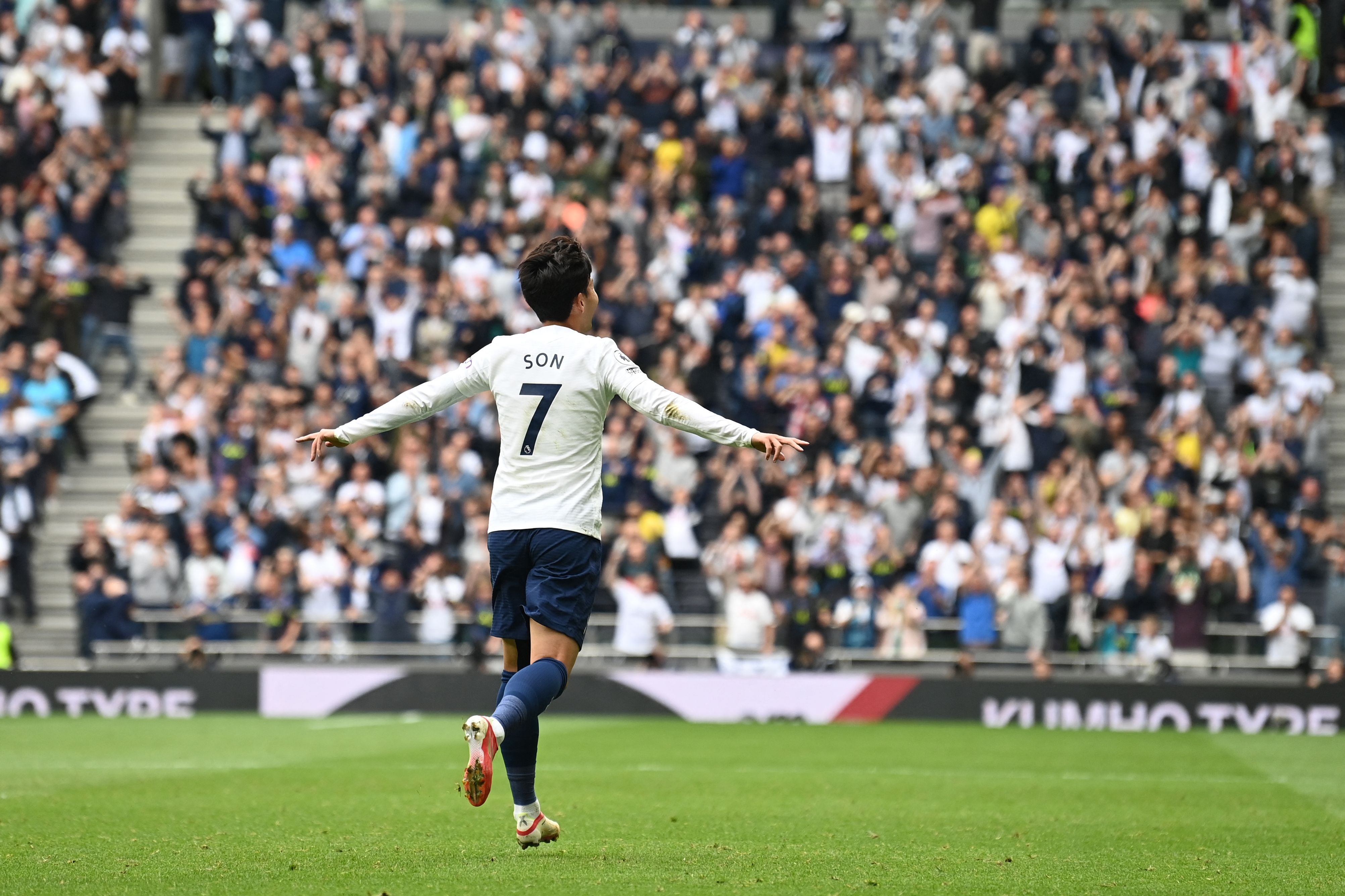 Son Heung Min vs watford