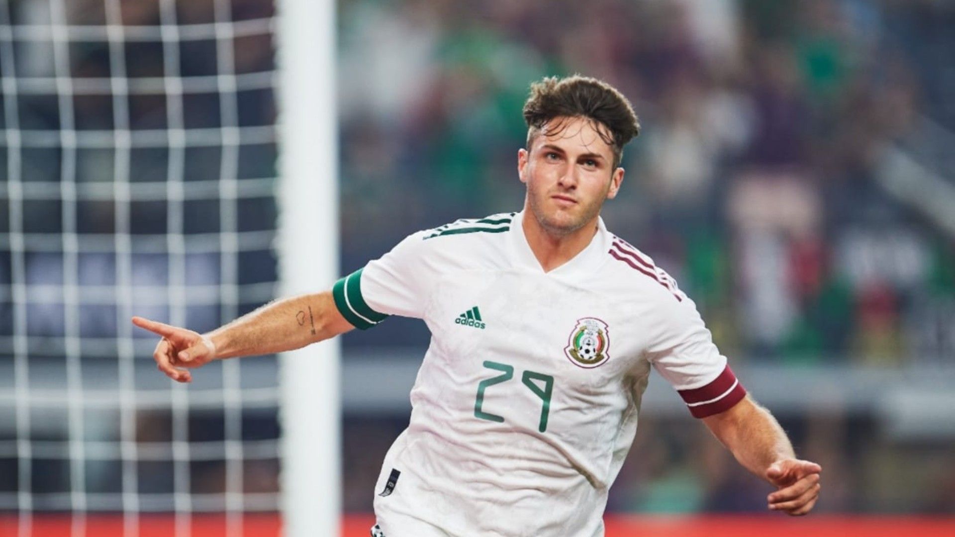 Santiago Giménez México Amistoso 2022