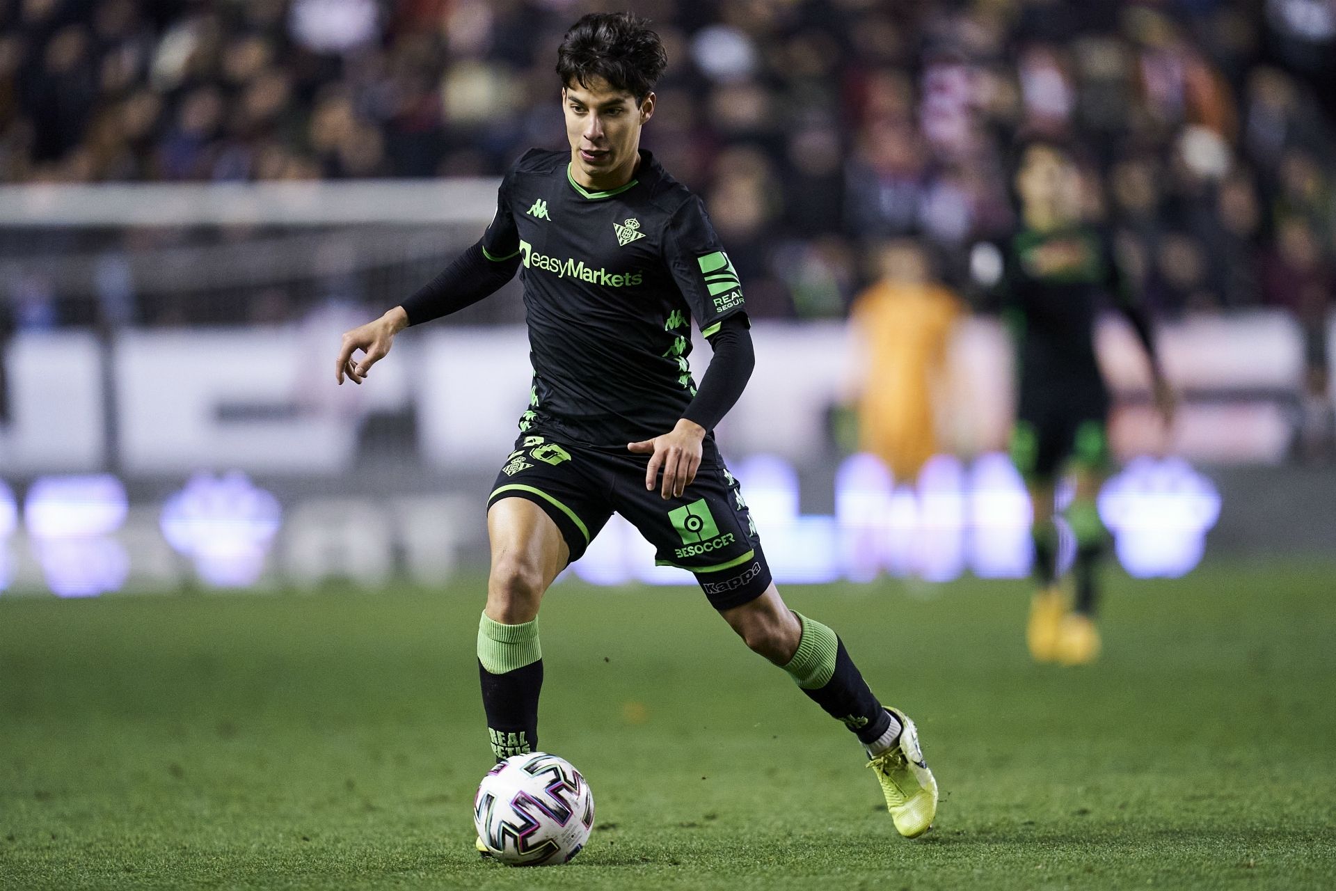 Diego Lainez Real Betis 2020