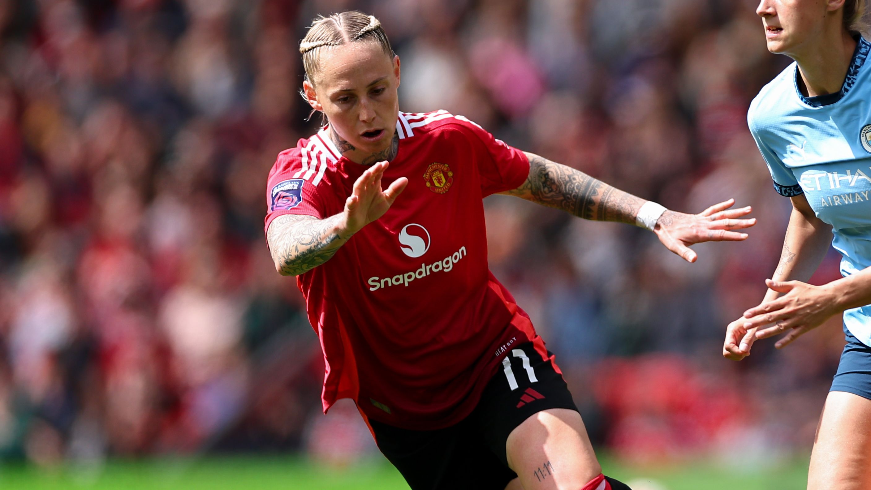 Leah Galton Manchester United 2024-25