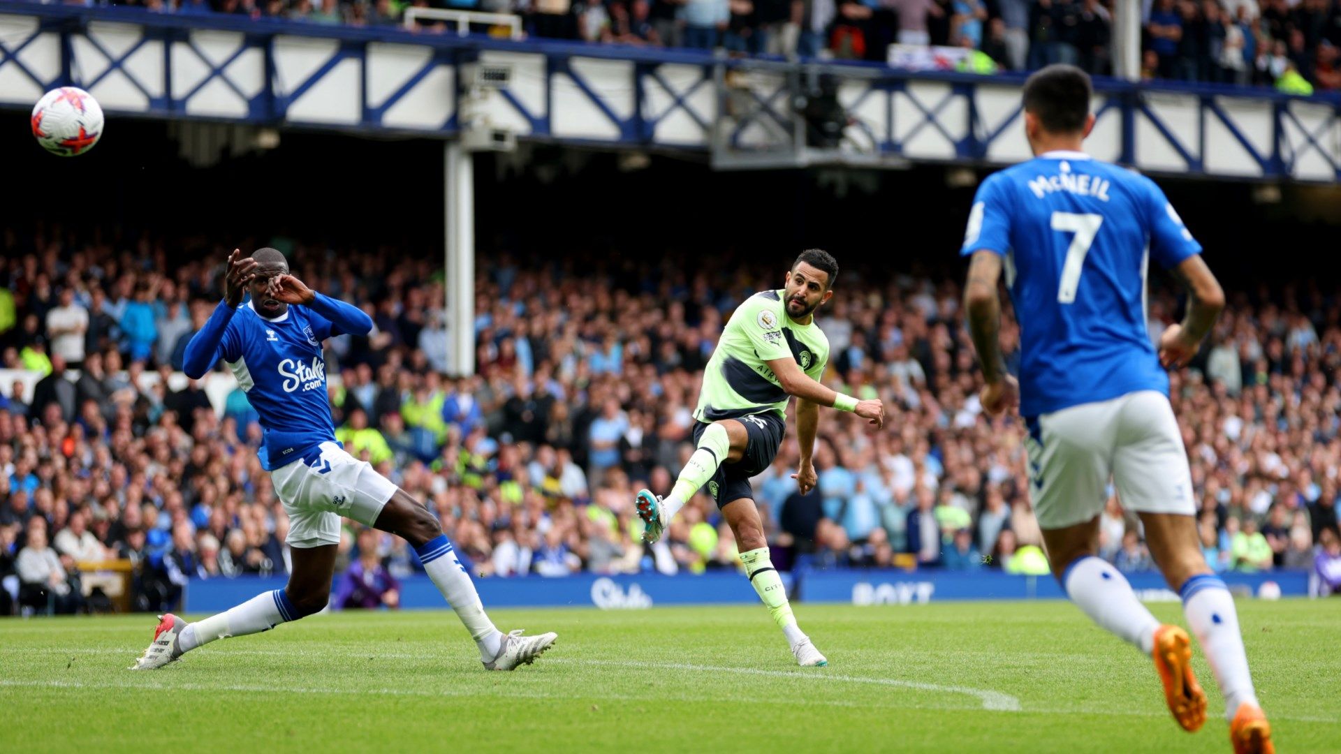 Riyad Mahrez, Everton vs. Manchester City 2022-23