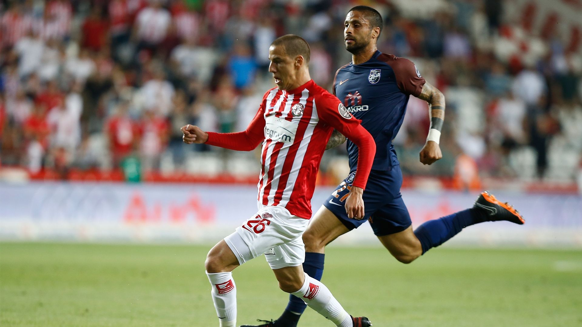 Antalyaspor Basaksehir Milan Jevtovic Manuel Da Costa 05112018