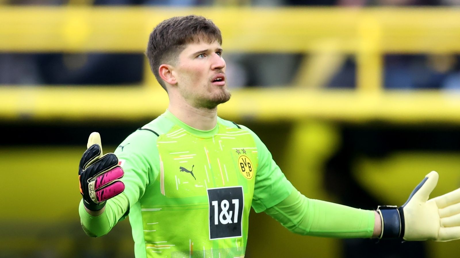 Gregor Kobel Dortmund BVB Leipzig