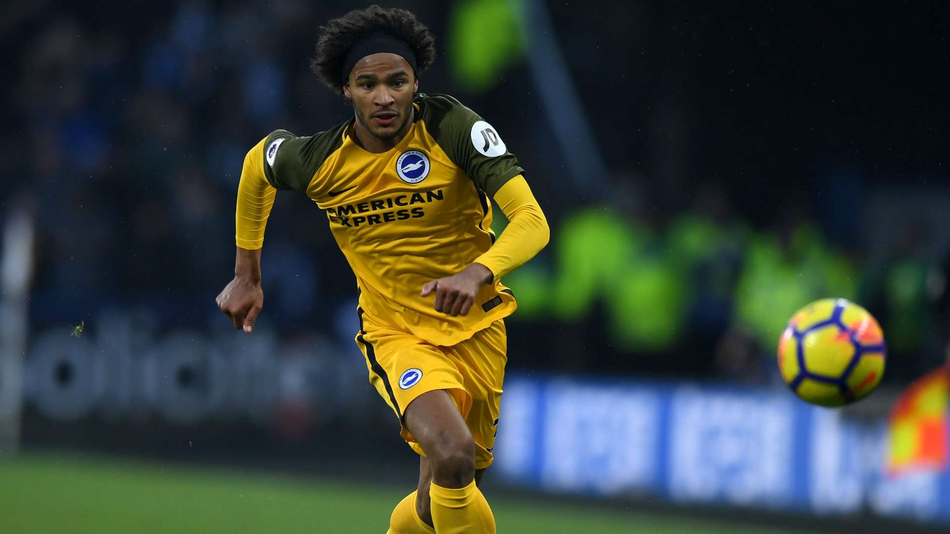 IZZY BROWN