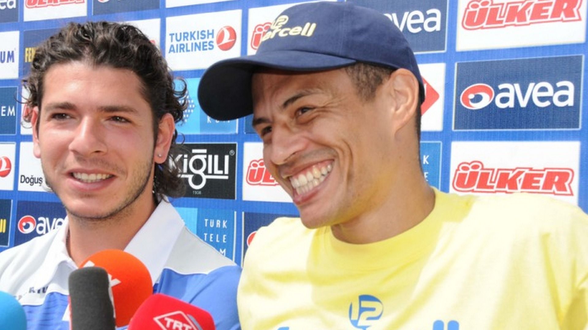 Alex ve Samet Güzel