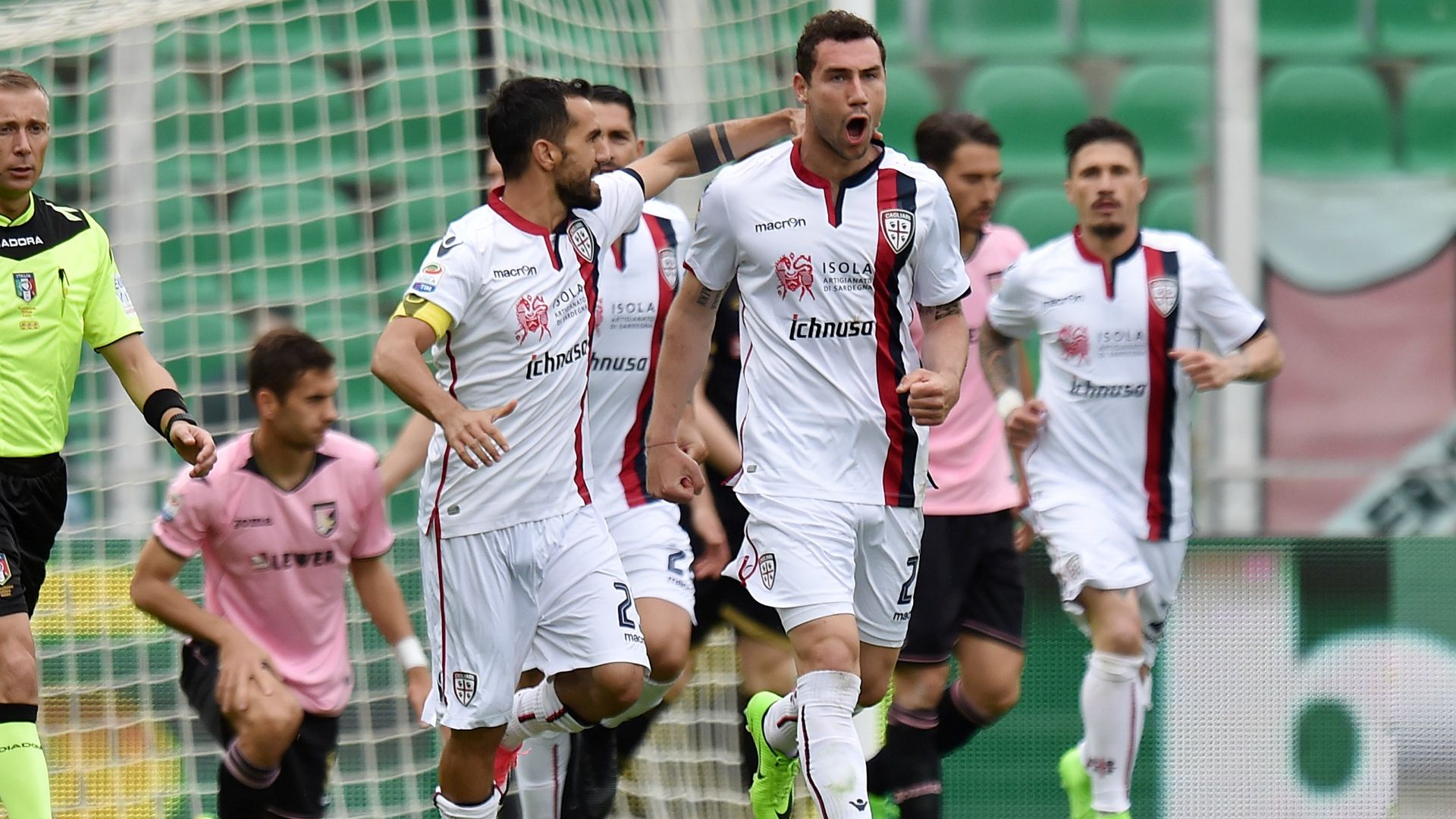 Marco Sau Artur Ionita Palermo Cagliari Serie A 03022017