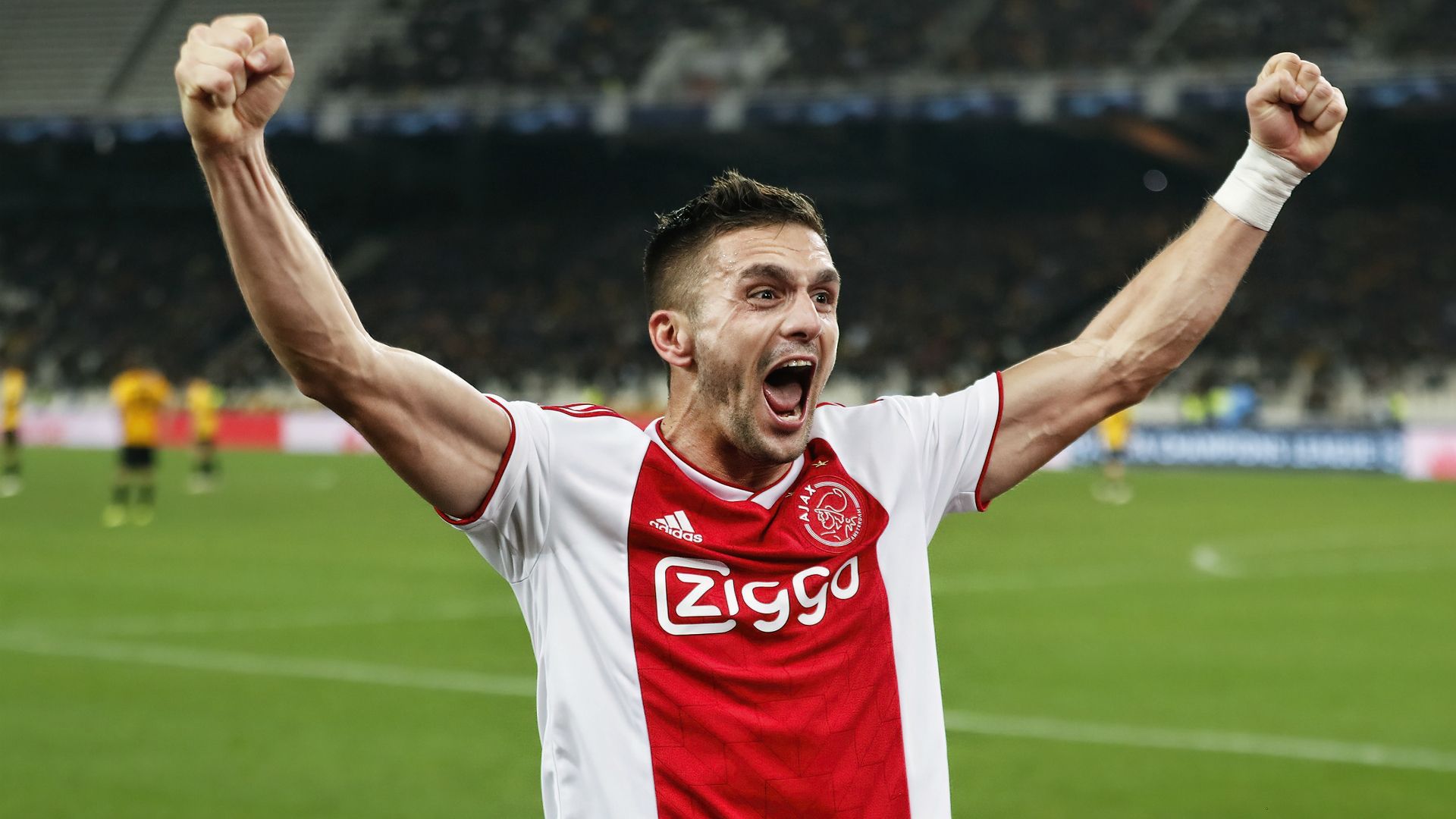 Dusan Tadic Ajax Champions League 11272018