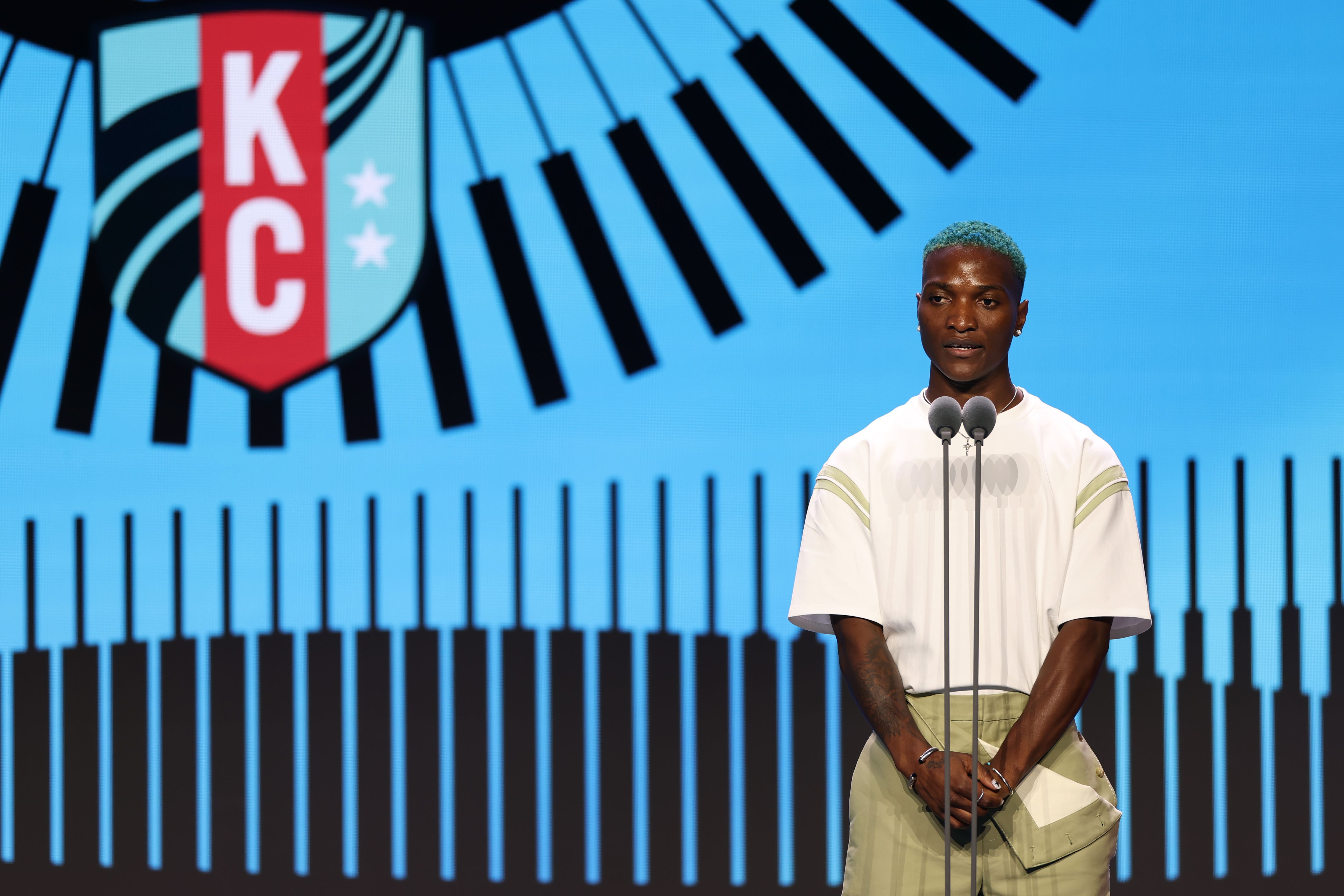 NWSL Awards 2025: Temwa Chawinga crowned MVP again; Lilly Reale