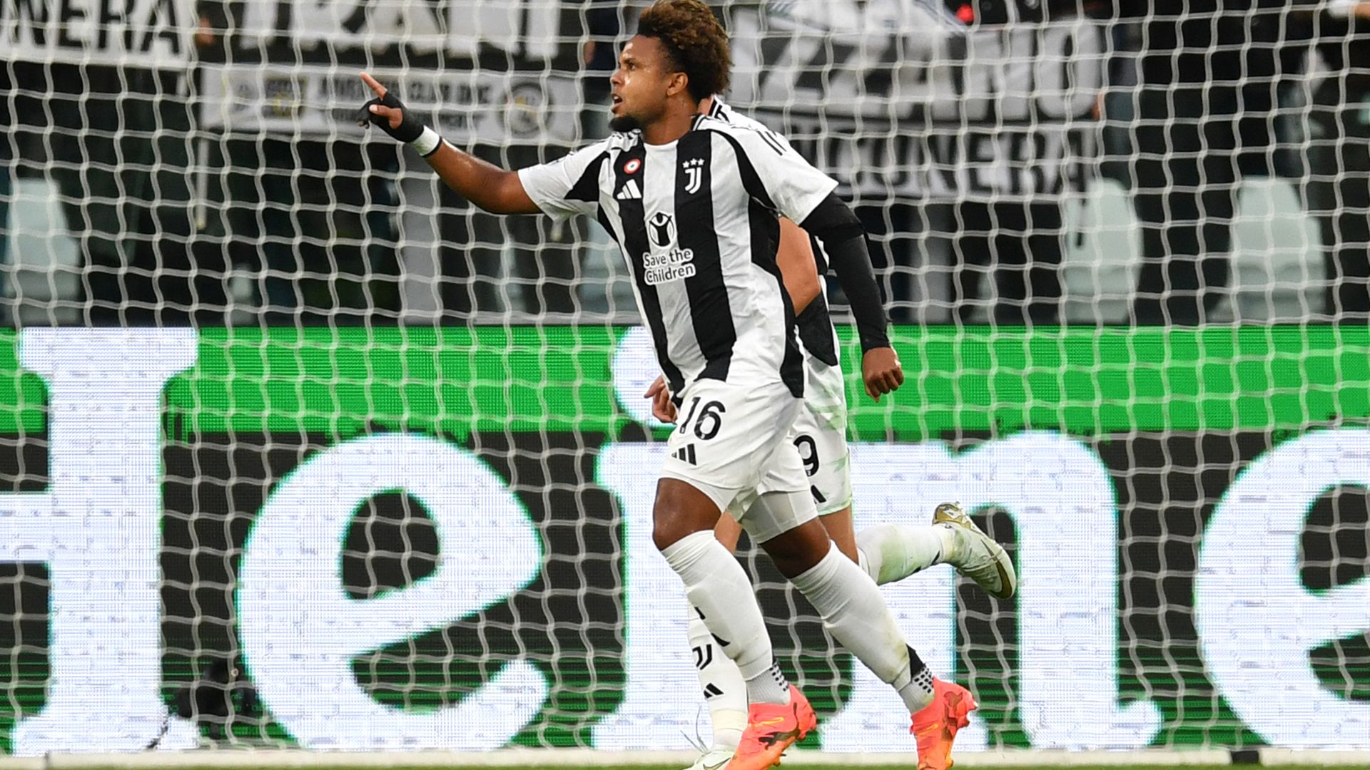 McKennie Juventus PSV
