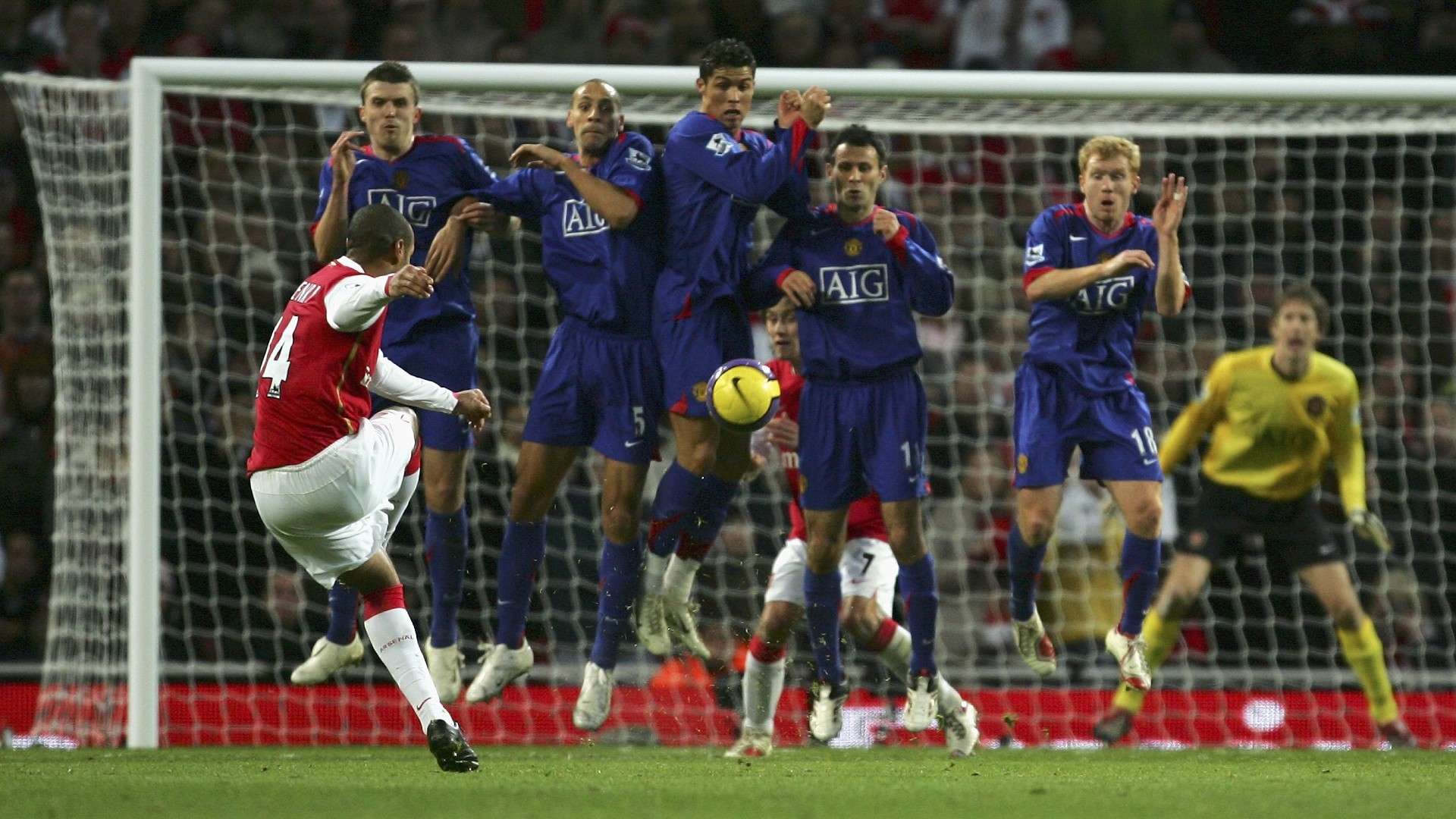 Thierry Henry Arsenal free-kick