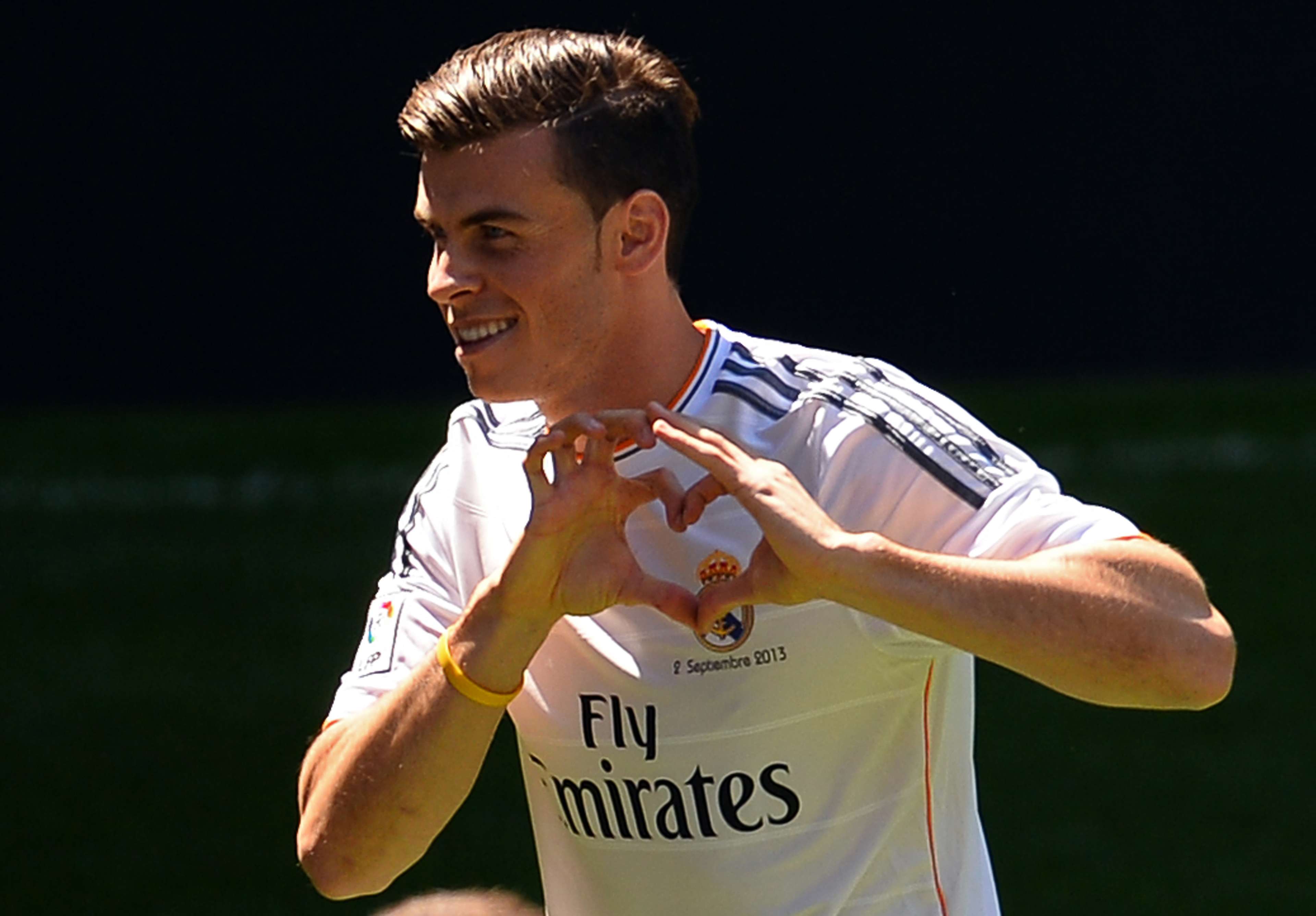 Gareth Bale Real Madrid heart celebration