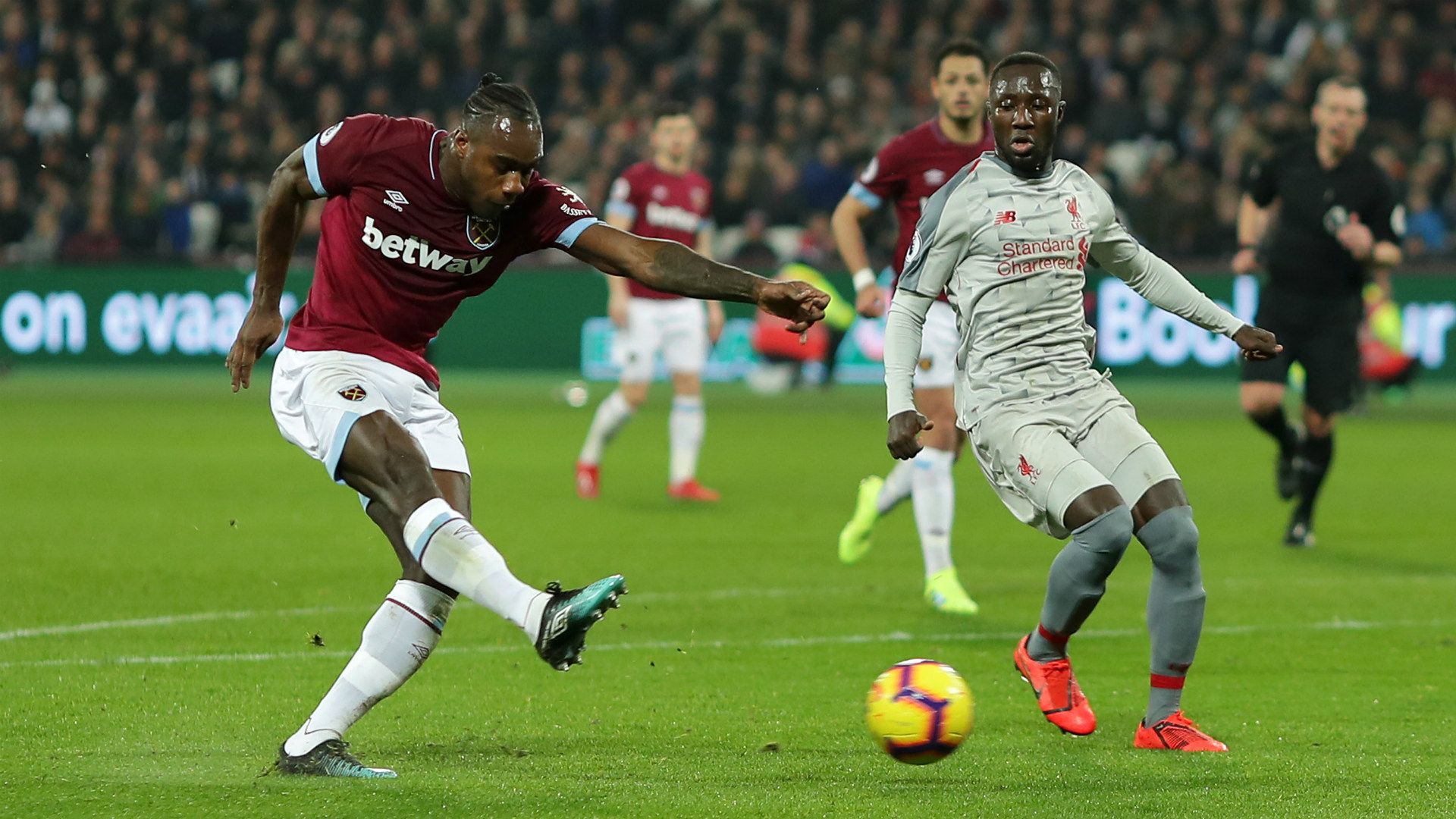 Michail Antonio West Ham United FC Liverpool 04022019