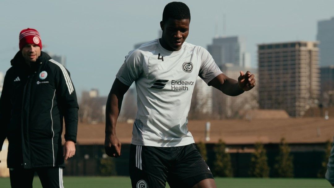 Mbekezeli Mbokazi, Chicago Fire