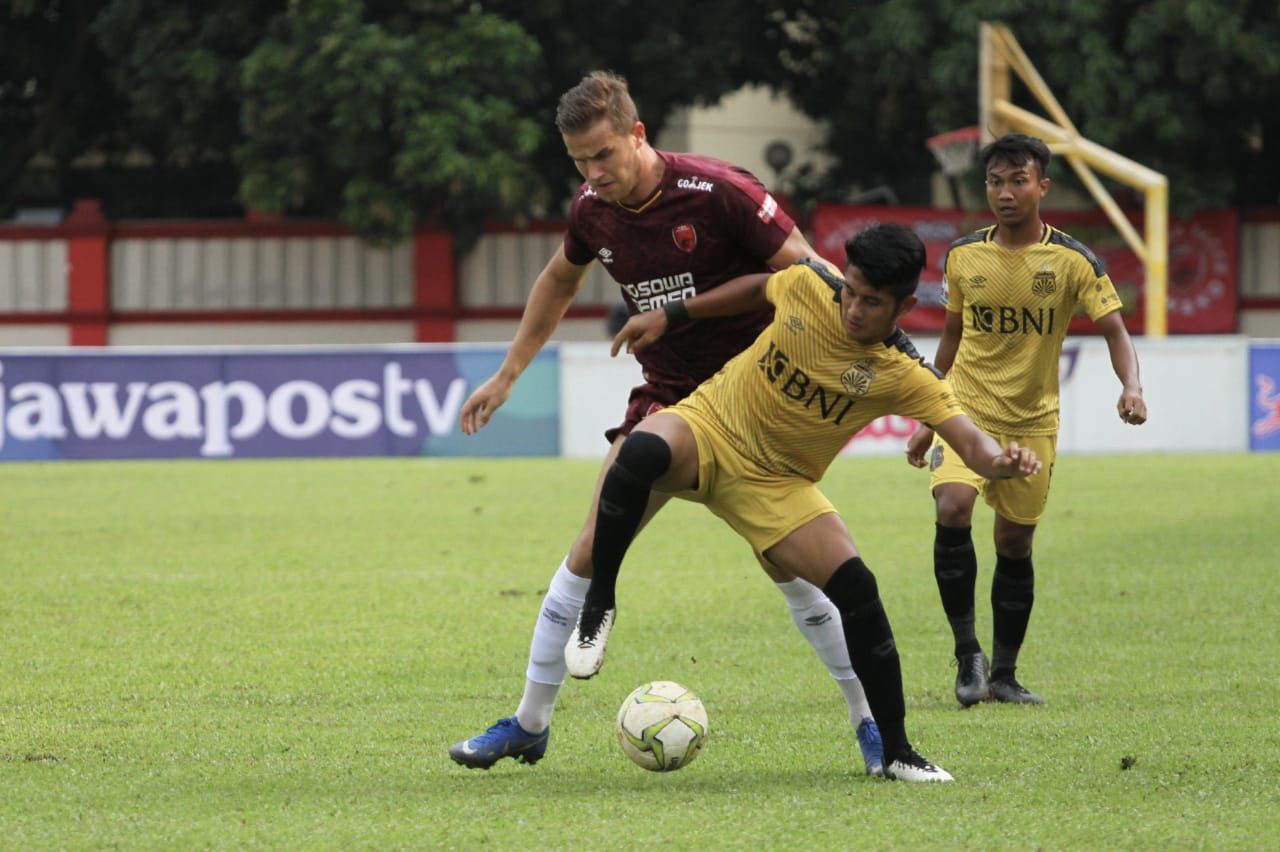 Bhayangkara FC vs PSM Makassar