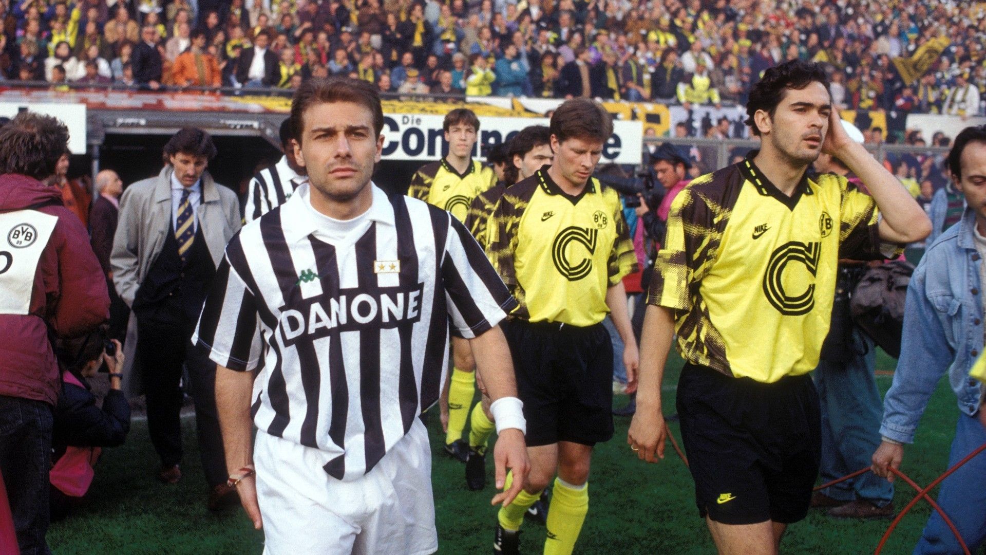 ONLY GERMANY Antonio Conte Juventus Dortmund BVB