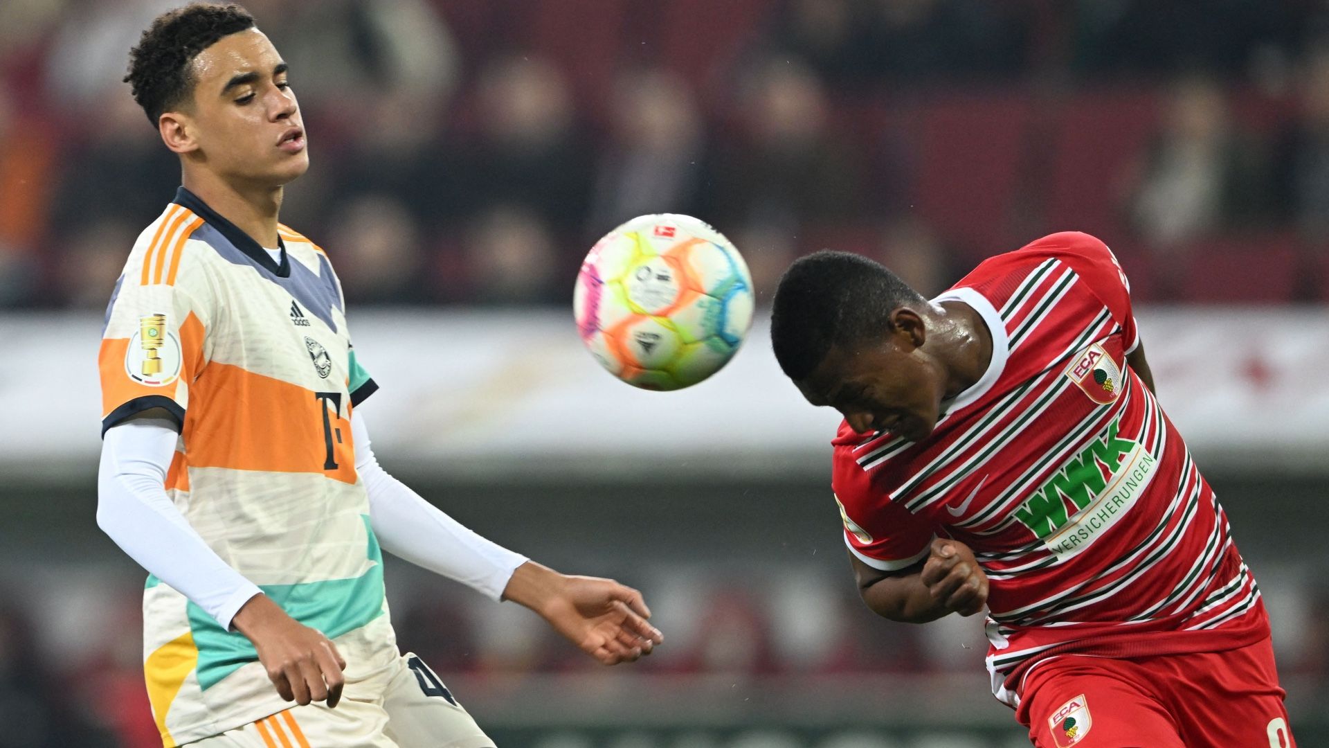 Carlos Gruezo Jamal Musiala Augsburg Bayern 2022