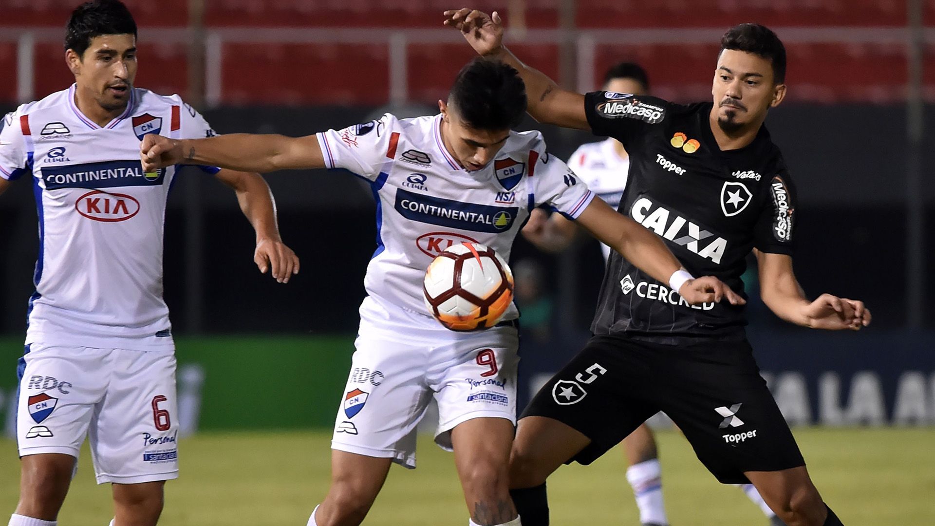 Rodrigo Lindoso Adam Bareiro Nacional Asuncion Botafogo Sudamericana 01082018