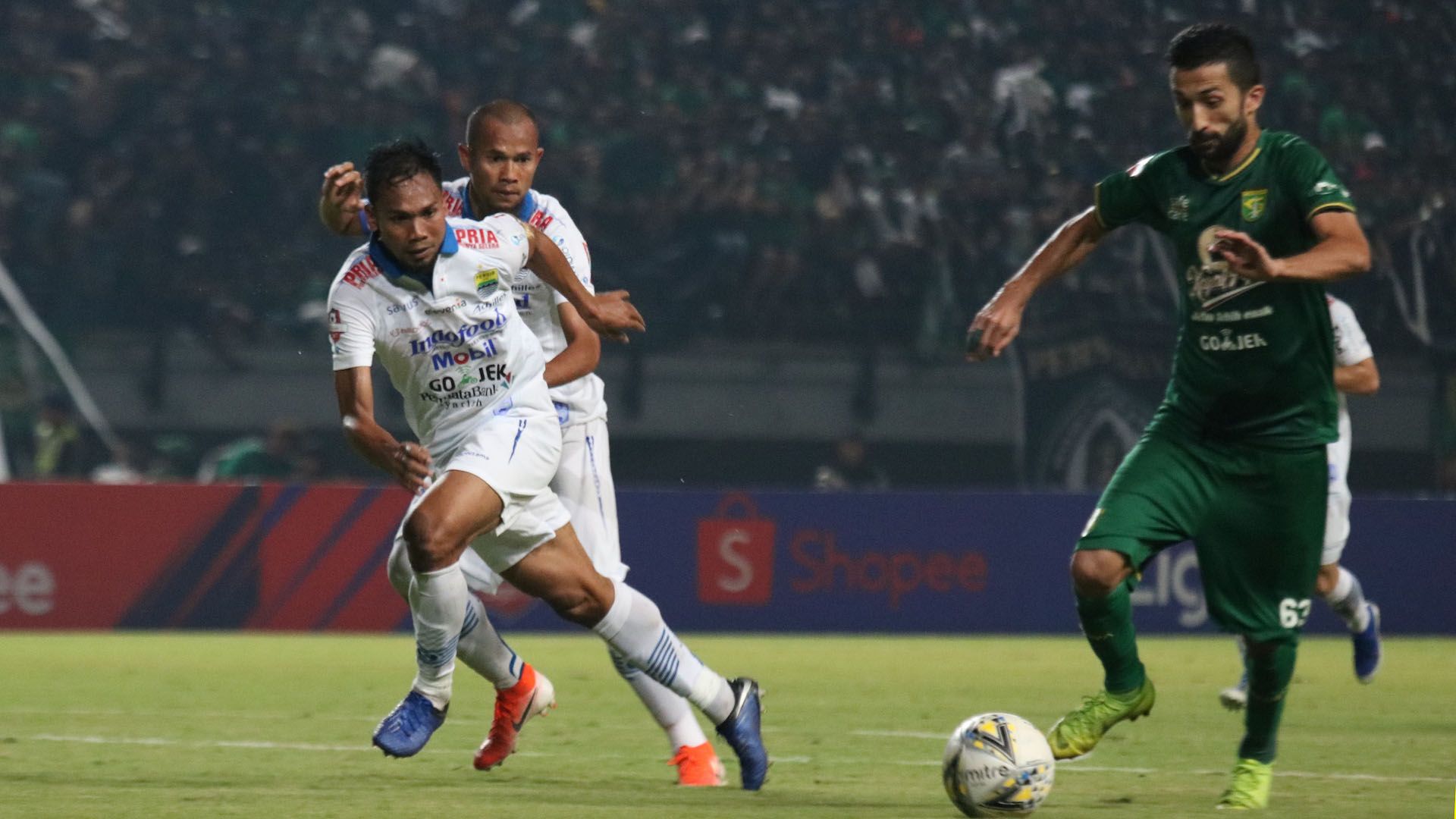 Manuchekhr Jalilov - Persebaya Surabaya & Saepulloh Maulana - Persib Bandung