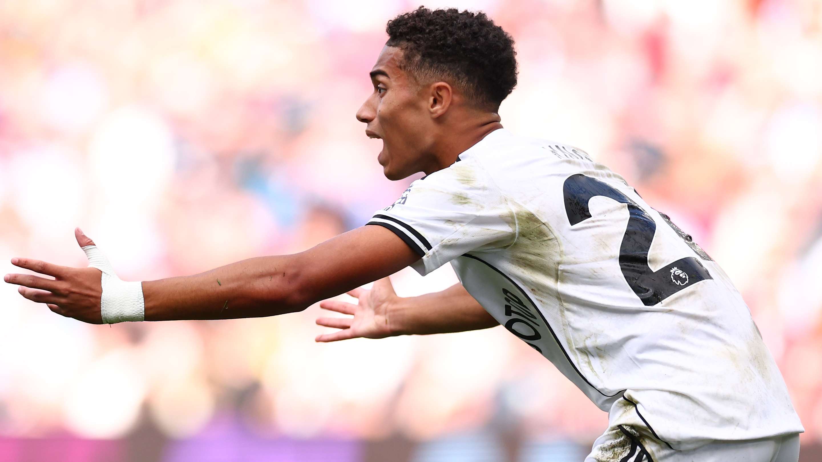 Josh King Fulham 2025-26