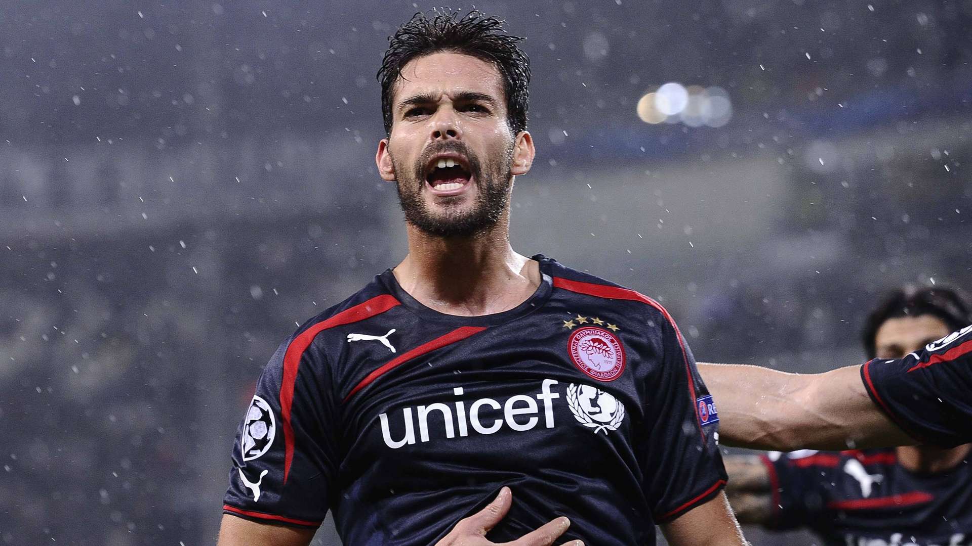 ONLY GERMANY Alberto Botia Olympiakos Piräus 11.04.2014