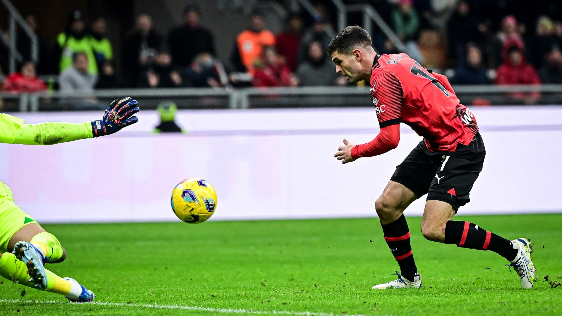 Christian Pulisic AC Milan scores 2023-24