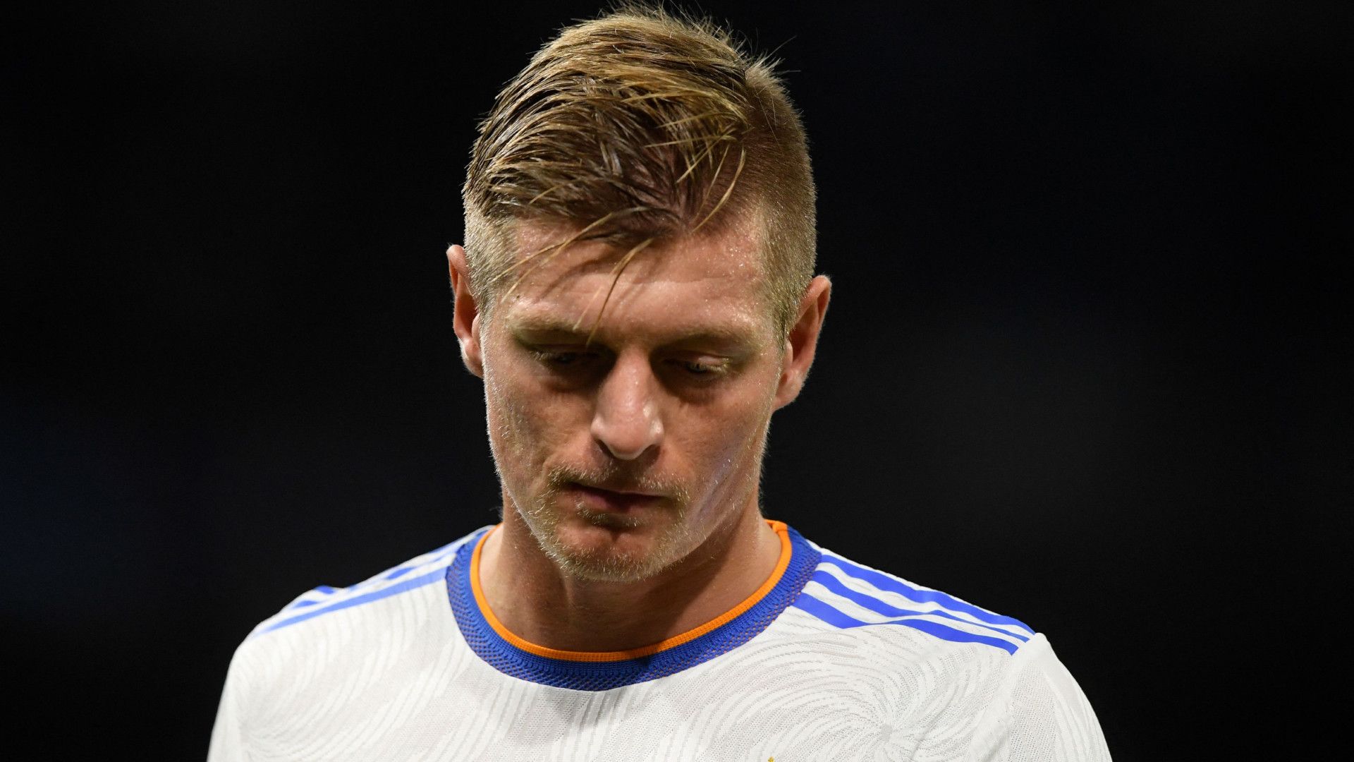 TONI KROOS REAL MADRID